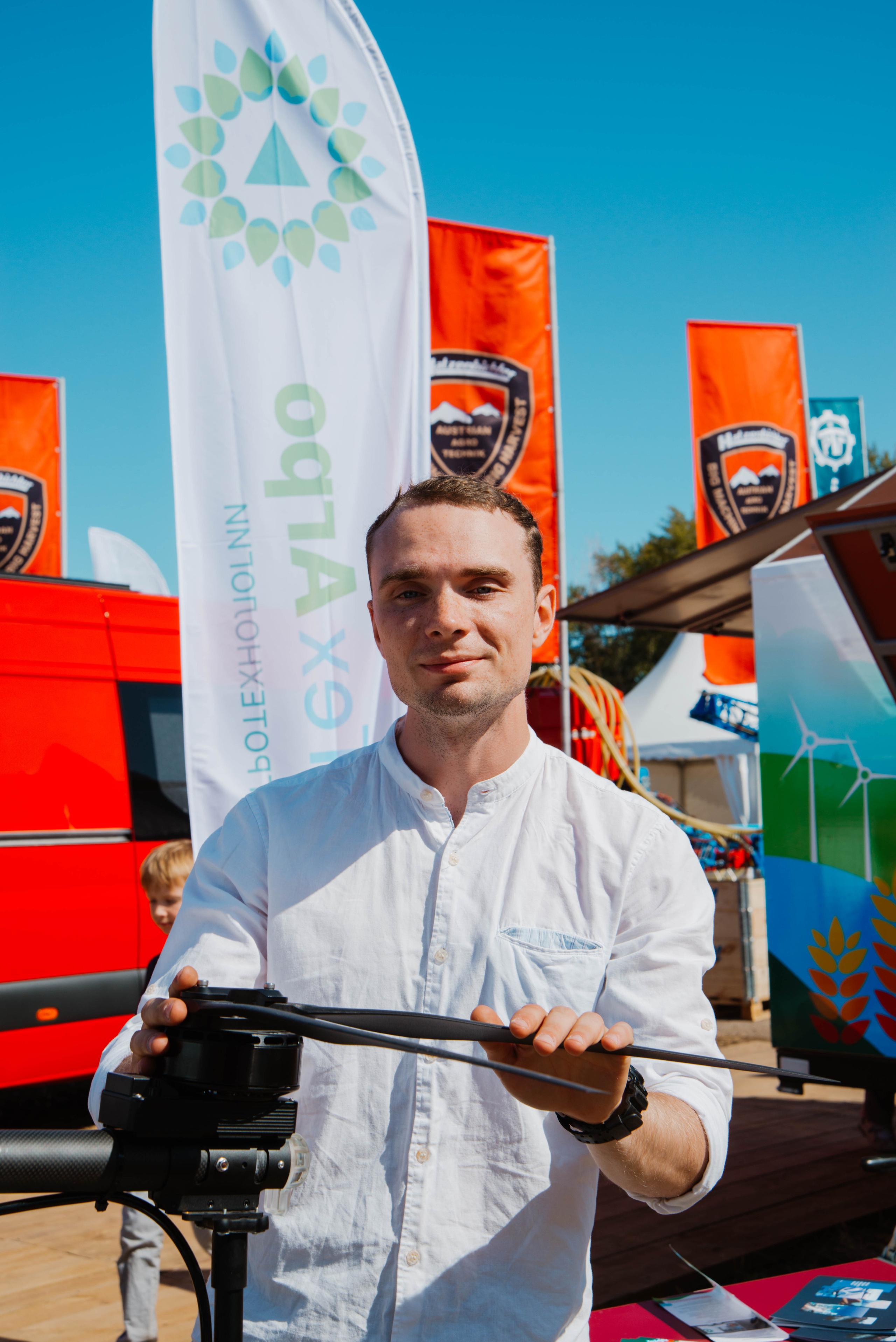 Компания «Транспорт будущего» на промышленной выставке. Ксения Glossa. Портретный и репортажный фотограф в Самаре