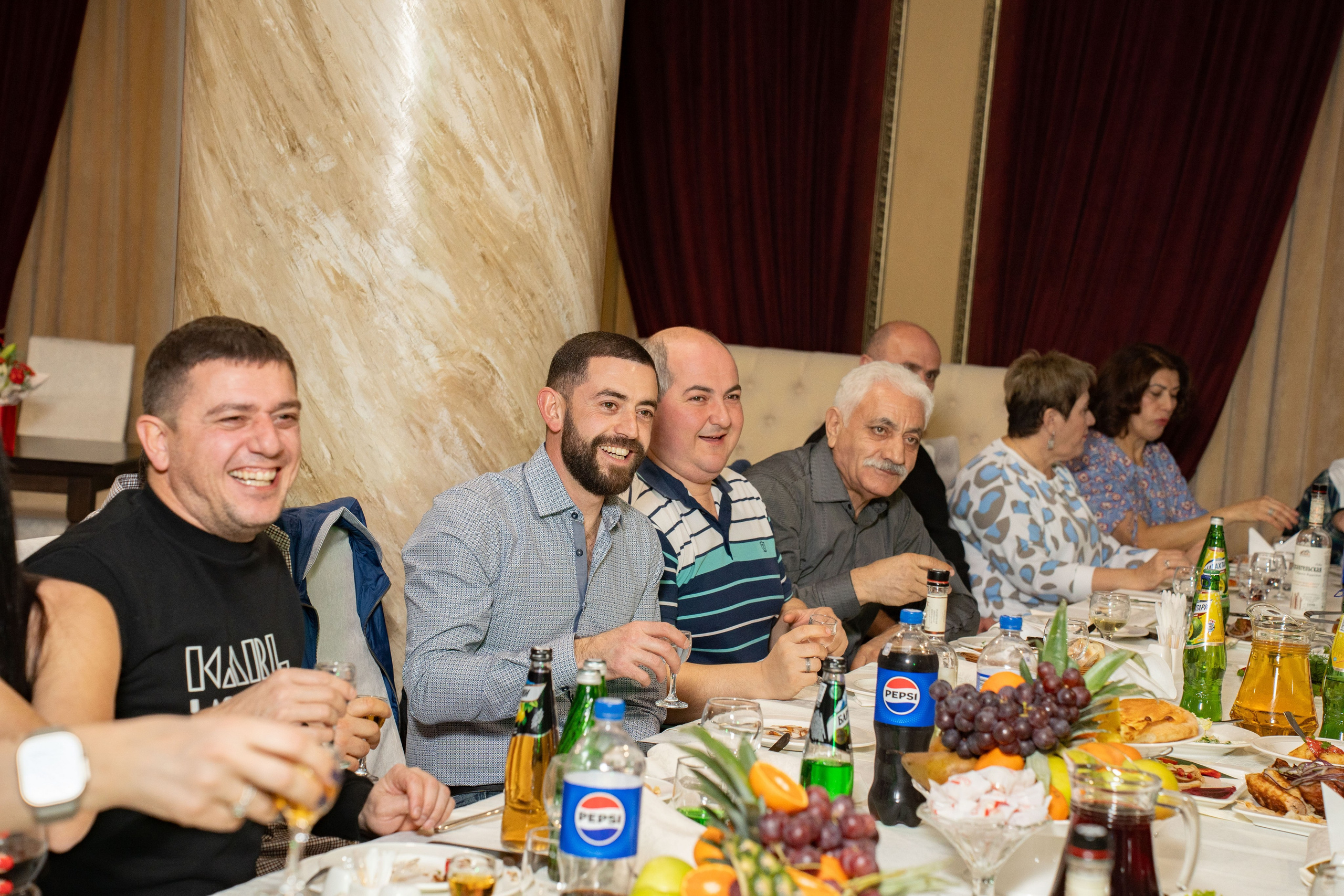 ДНИ РОЖДЕНИЯ. Свадебный, семейный, фэшн фотограф, школьный фотограф в Сочи