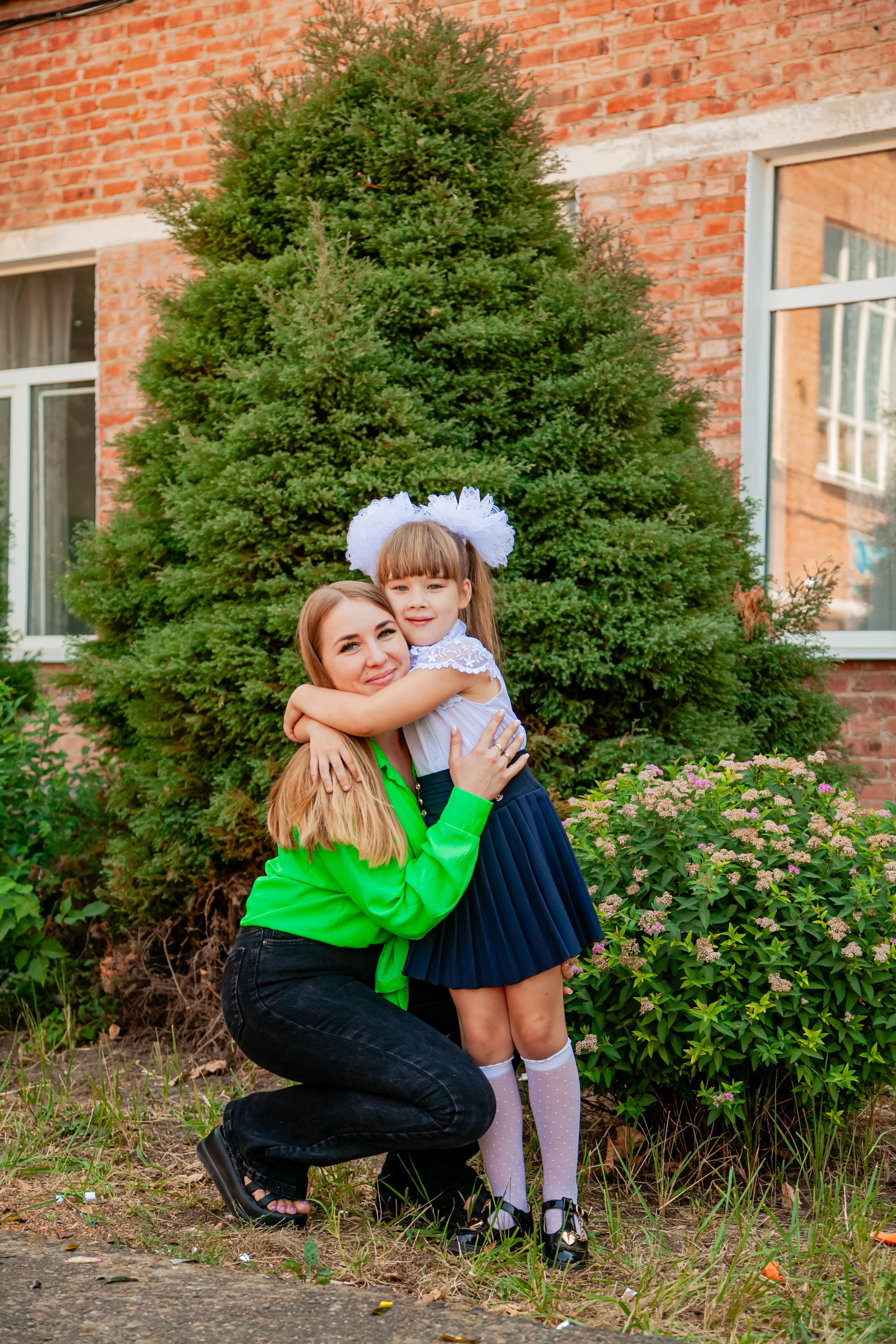 1 сентября линейка. Свадебный и семейный фотограф в Армавире