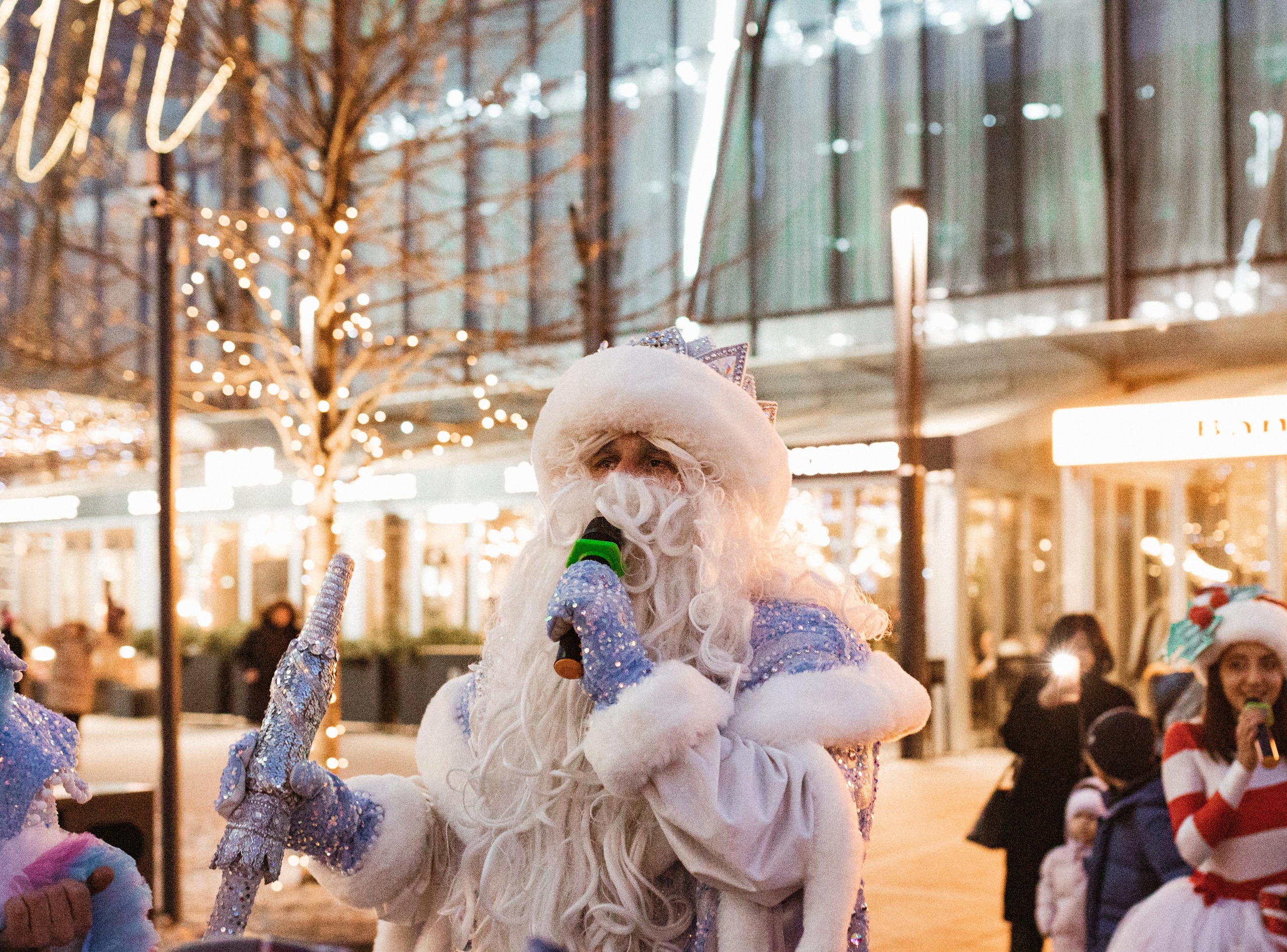 Esentai New Year. Коммерческий фотограф в Алматы Марина Милис. Съёмка для брендов, компаний и проектов