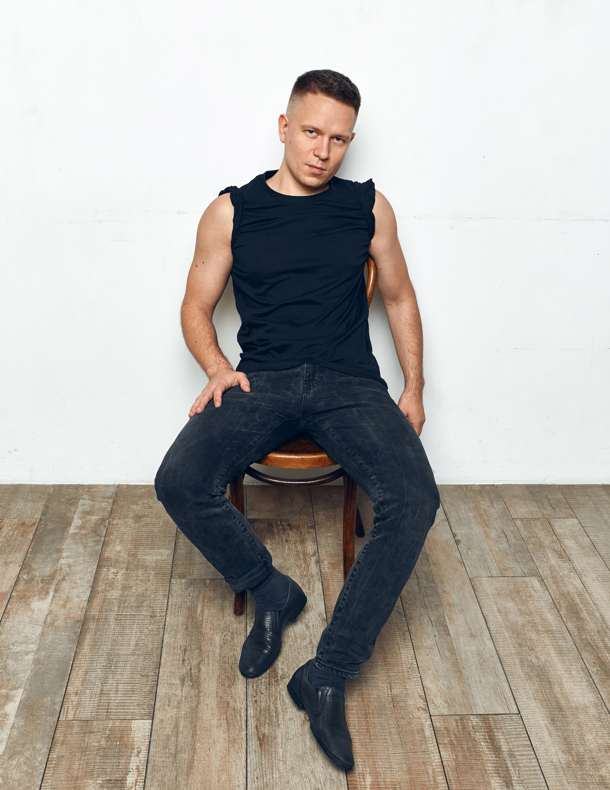 Студия. Мужской фотограф в Москве Диана Мега