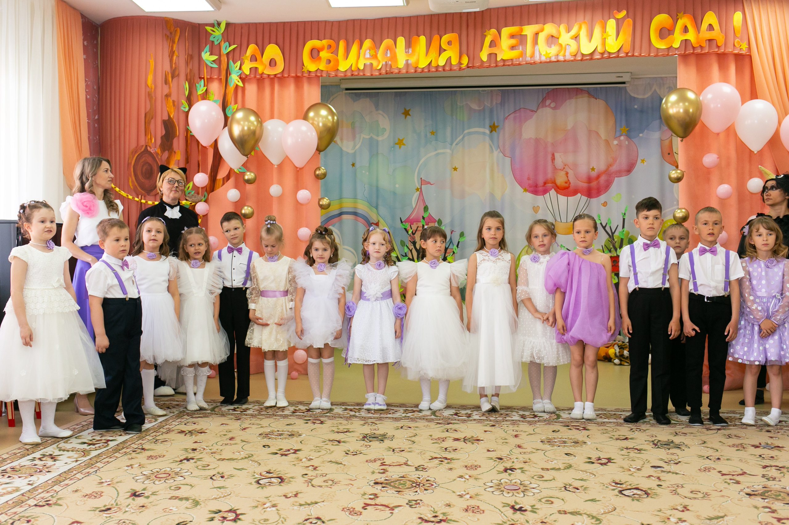 Выпускные и Утренники. Фотограф новорожденных и семейный фотограф НСО г. Бердск Марина Львова