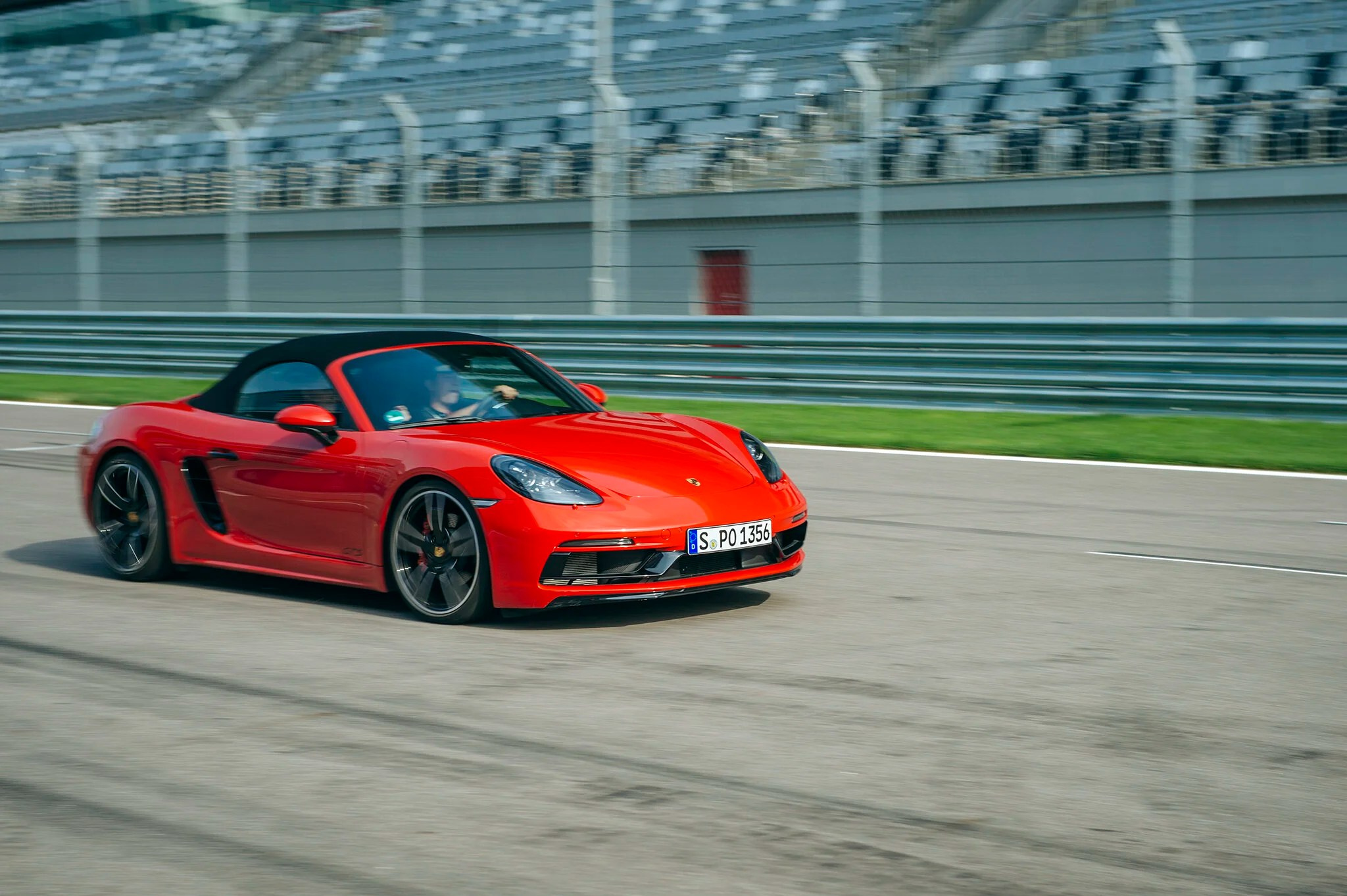 Porsche Russland. Фотограф Владимир Черняховский