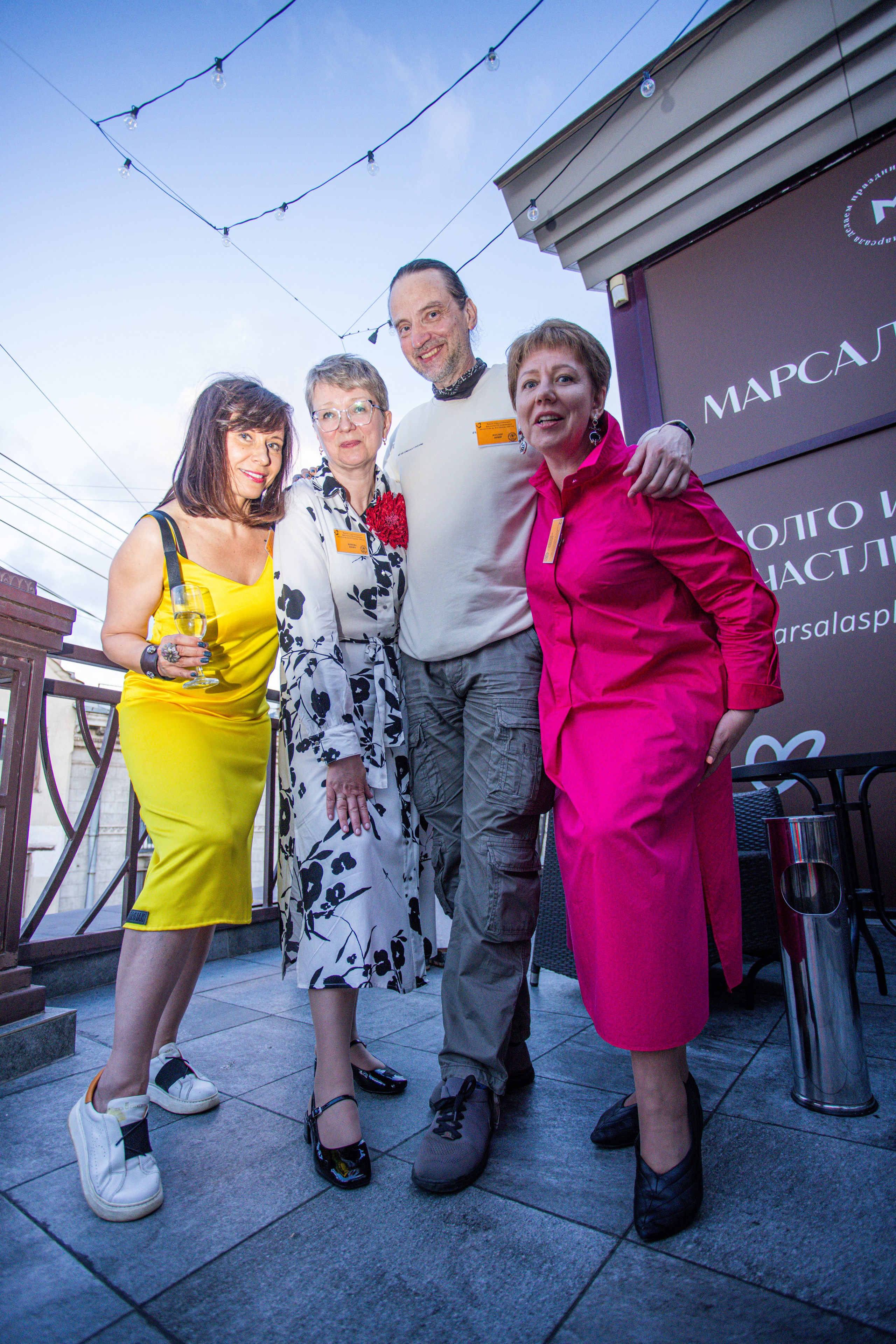 Встреча выпускников. Стоматологи СПб. Семейный фотограф в Вышнем Волочке — Ульяна Иванова | Фотосессии для всей семьи