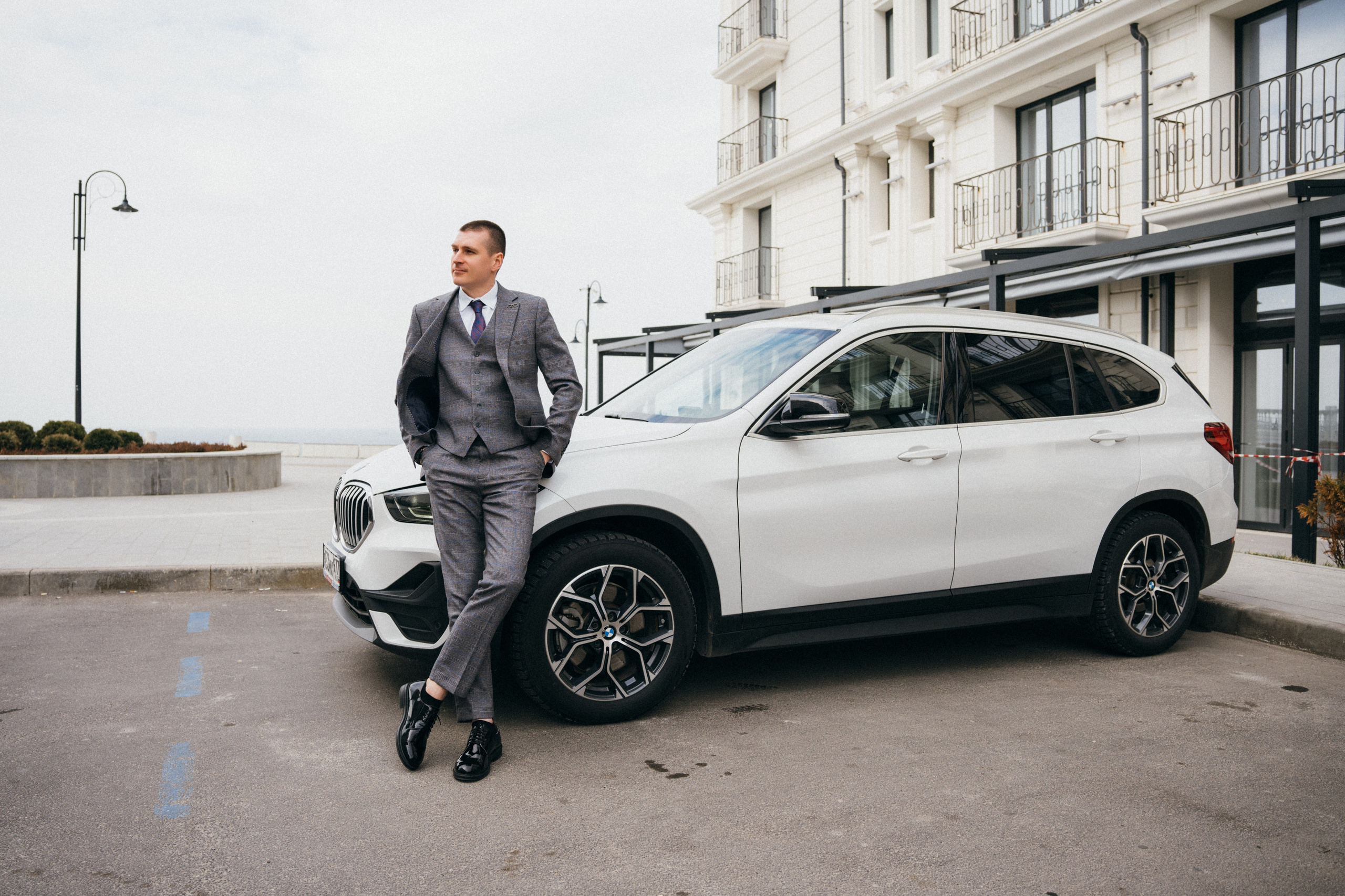 Свадебная фотосессия в Анапе, ЗАГС, Белая набережная. Профессиональный фотограф Геленджик, Новоросийск Виктория Цейс