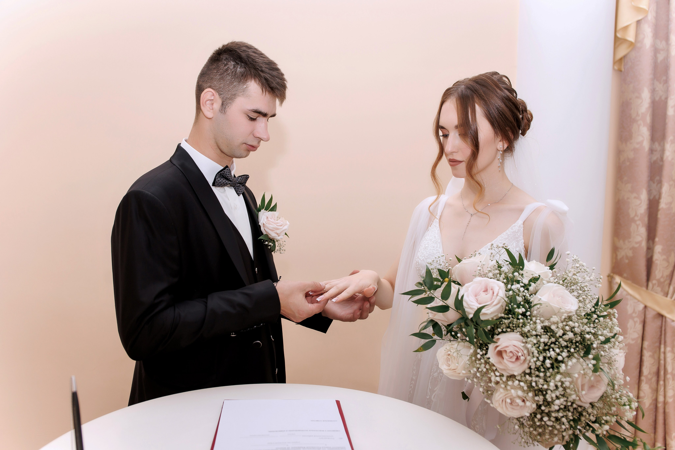 Ангелина и Александр. Свадебный фотограф в Омске Яна Савина