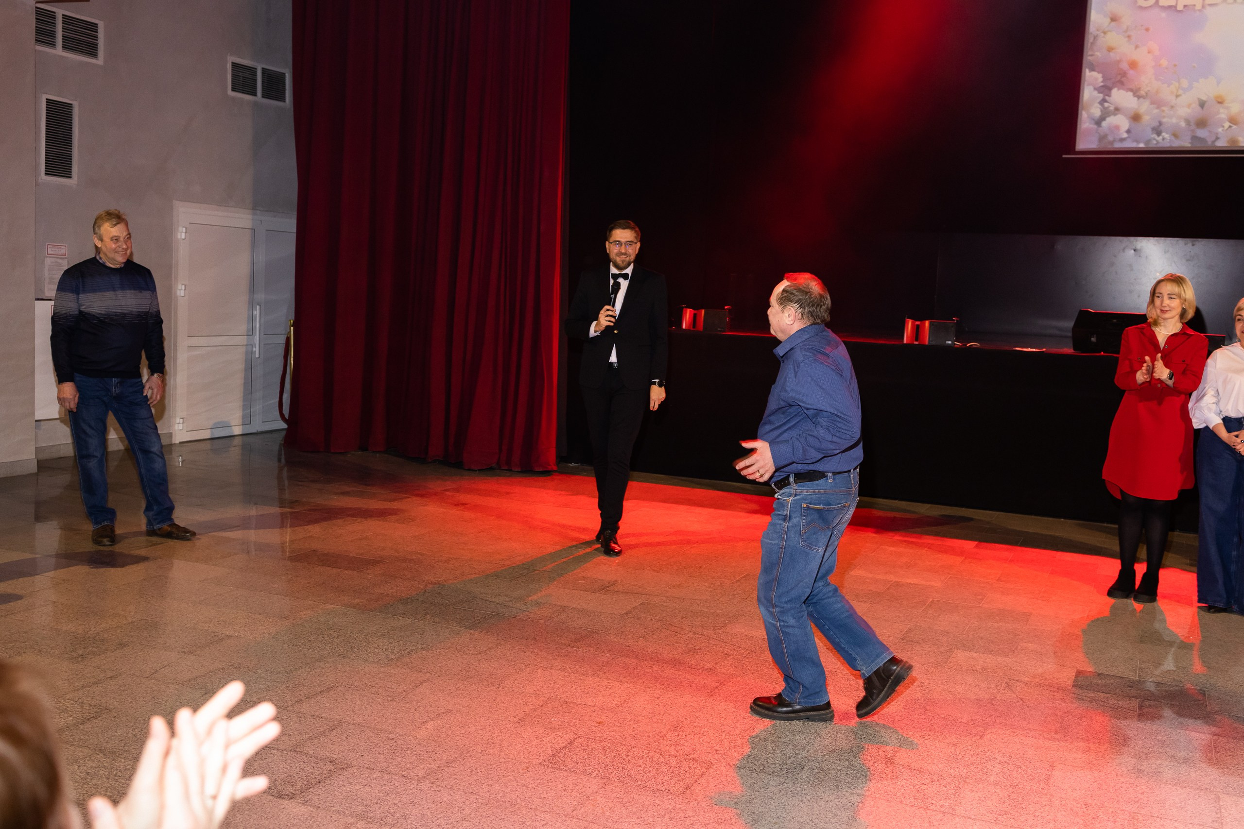 Февромарт. ДК Искра. Пермь