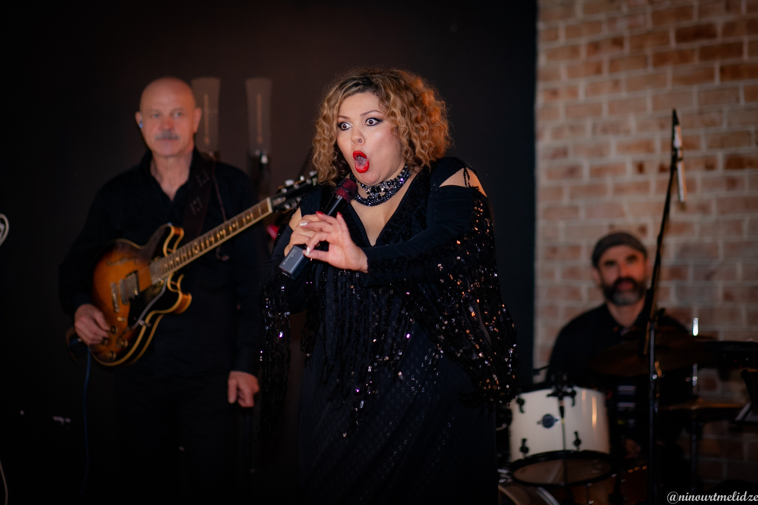 Бал «Мьюзик’Тон»королевы блюза Виктории Пьер-Мари!. Art photographer Nino