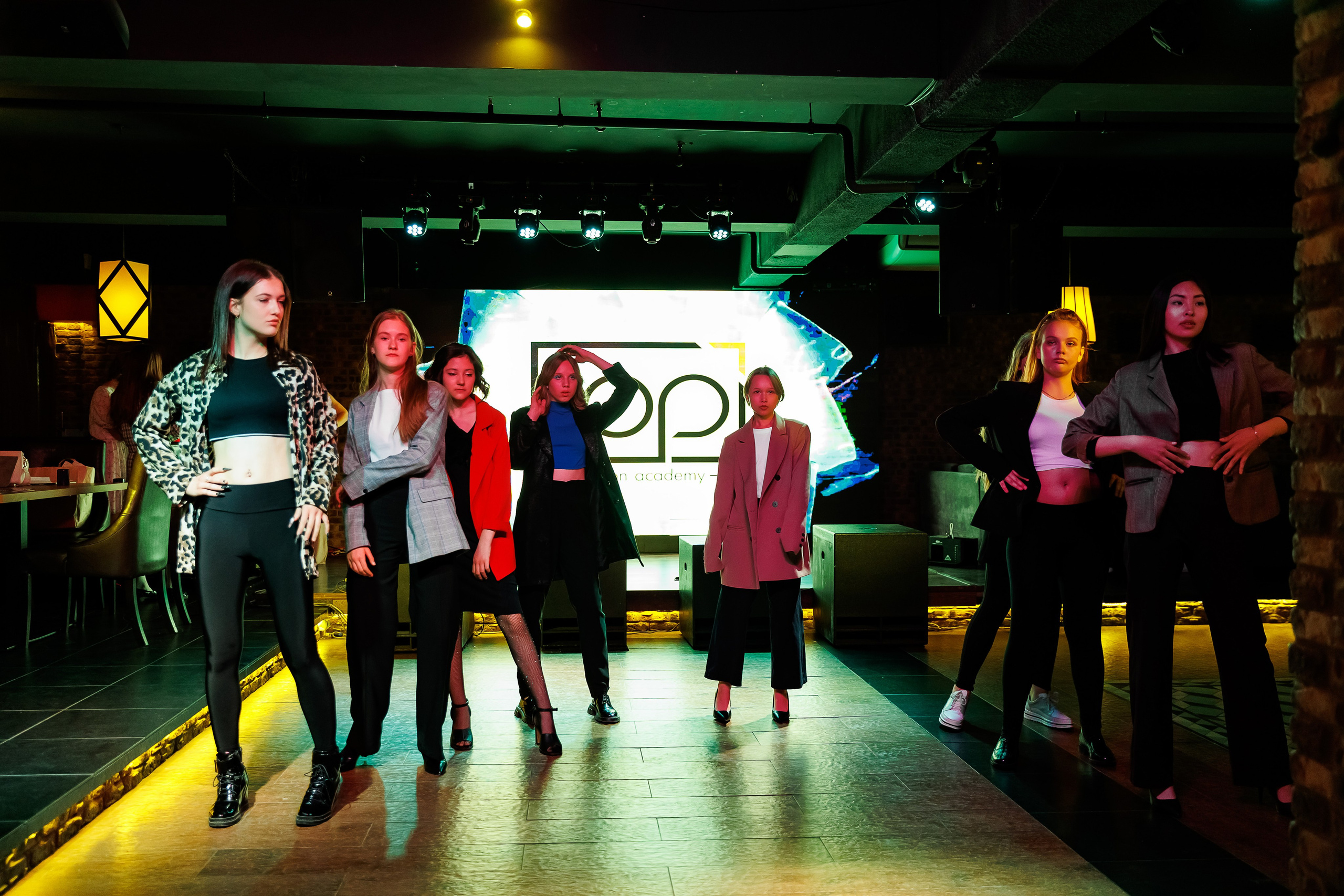 Выпускной модельной школы Top.nsk. Фотограф Новосибирск — Наталья Гресь