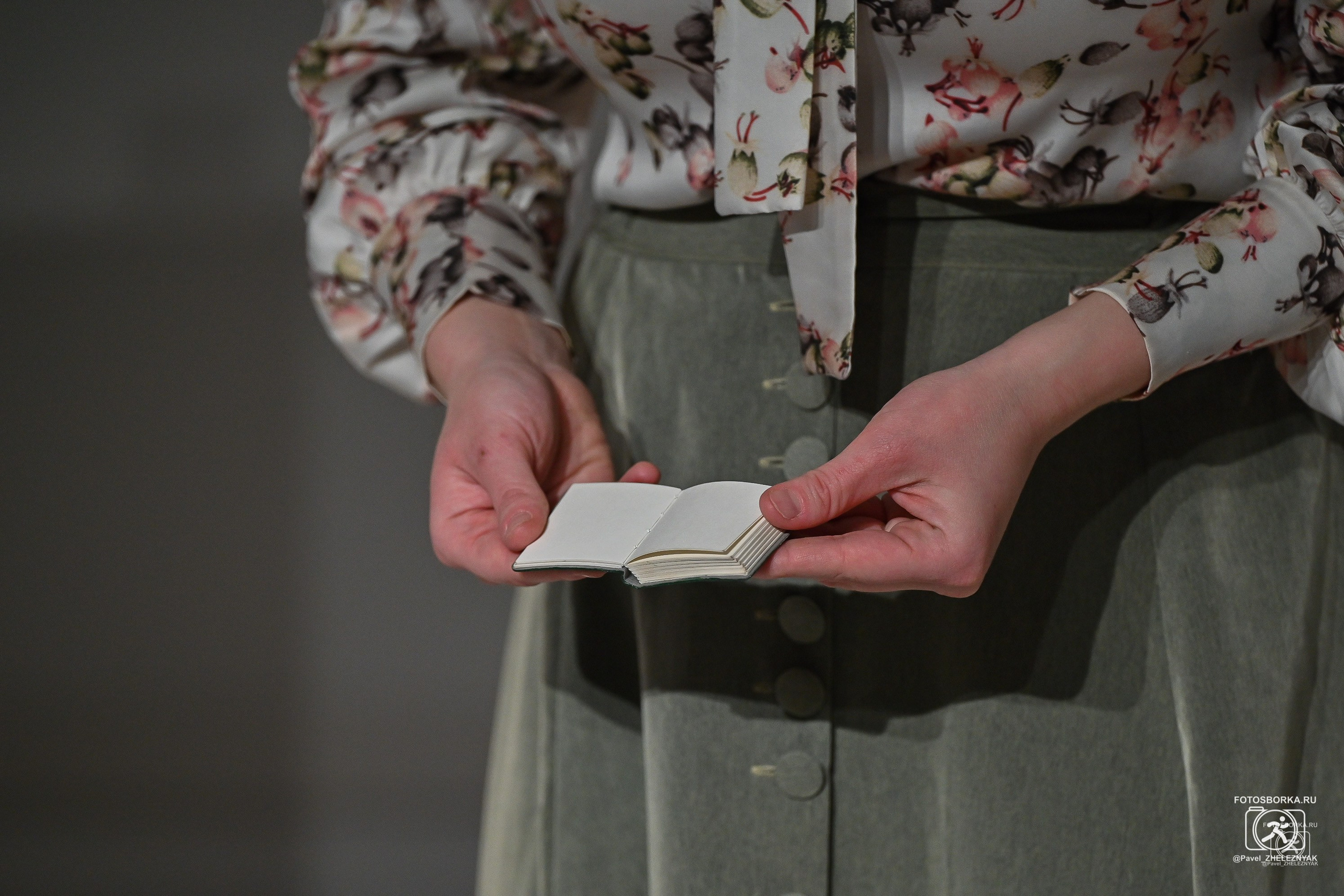 Маленький театр «УЖиК». Спектакль «Волшебная библиотека». ФОТОСБОРКА