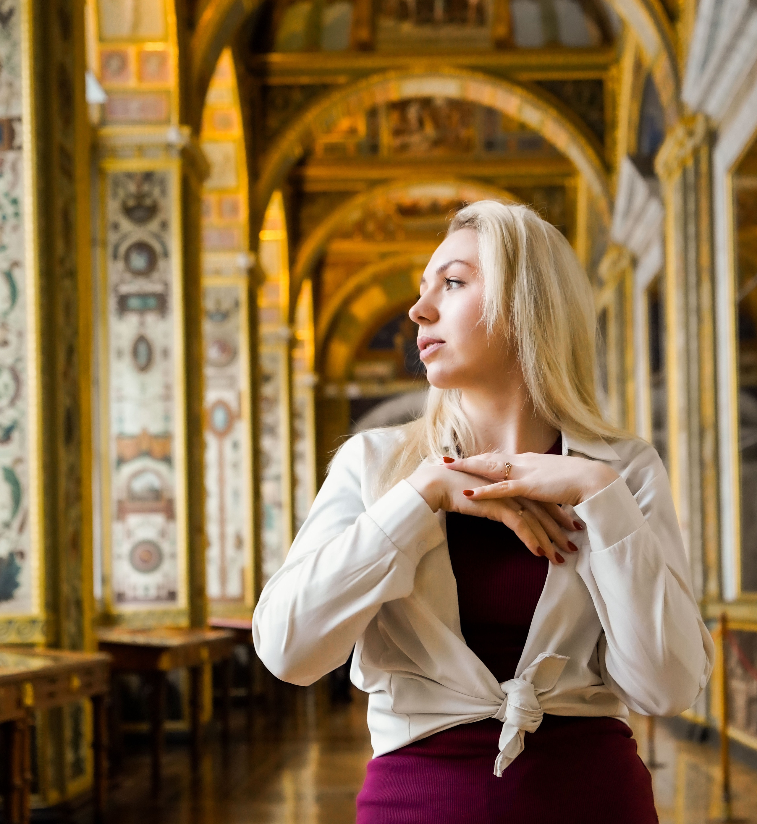 Портретная фотосессия в Эрмитаже Санкт-Петербурга для Полины. Светлана Гопанюк. Портретный фотограф. Санкт-Петербург. СПб