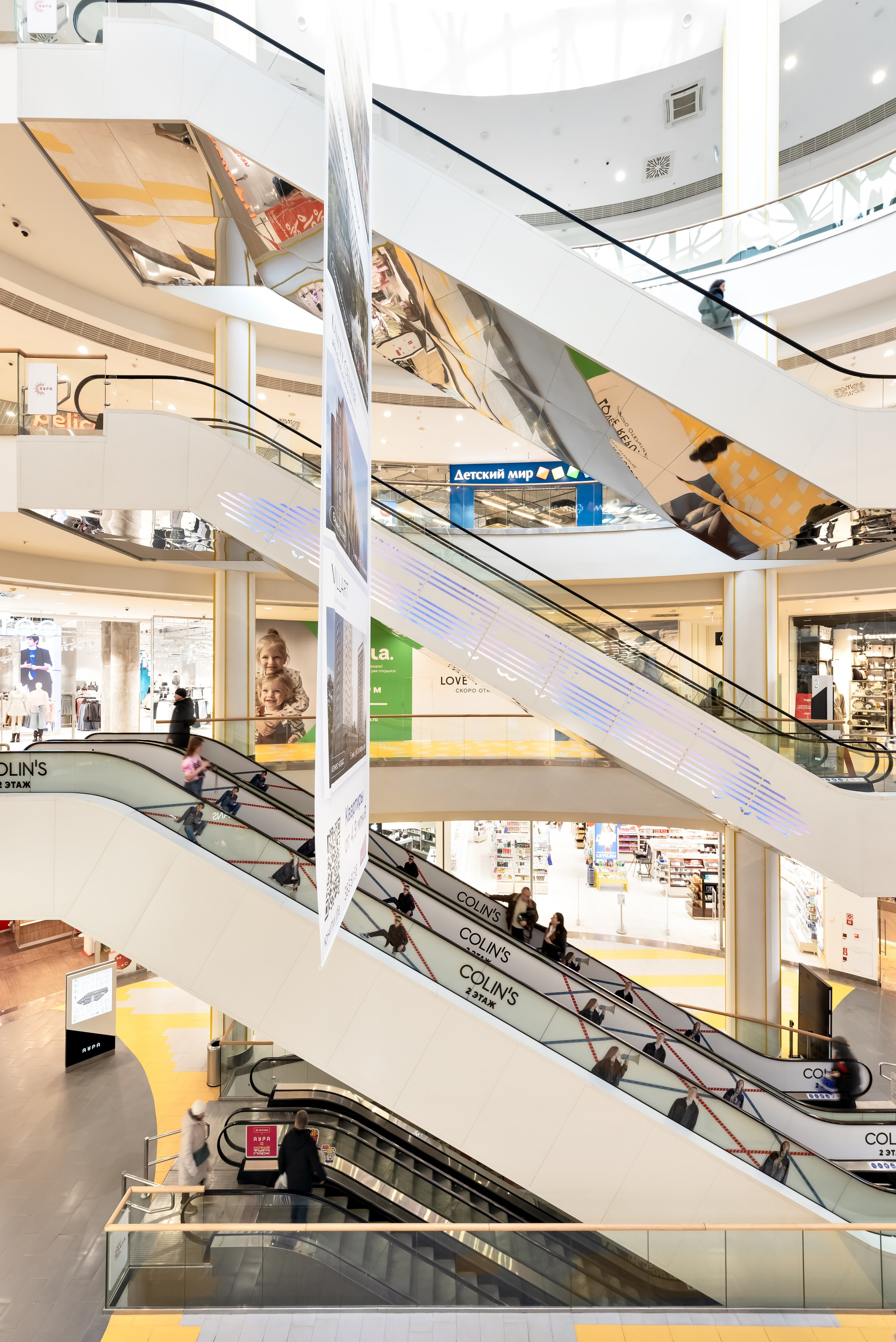 ТРЦ Аура. Интерьерный фотограф в Новосибирске Дмитрий Шибаев