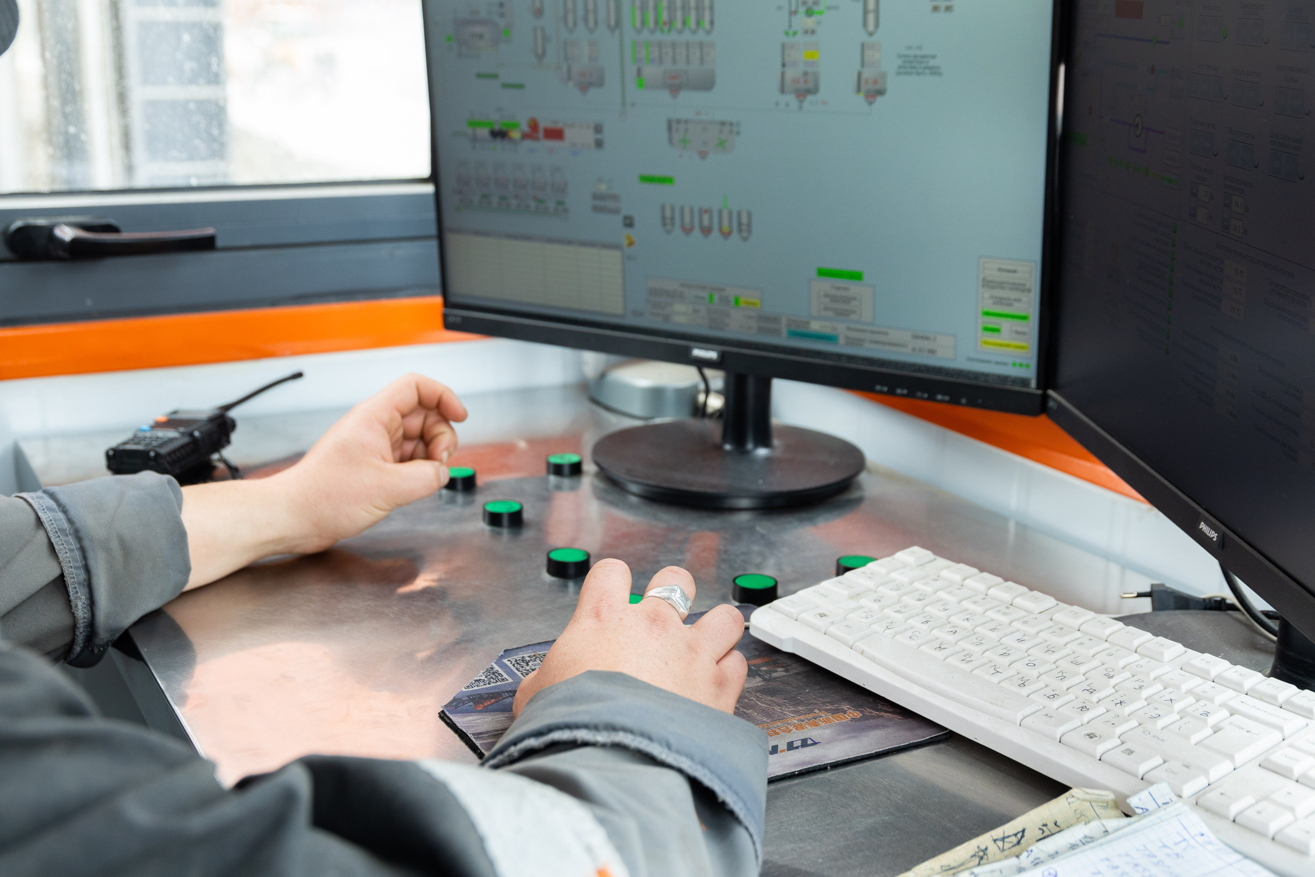 Асфальтовый завод, г. Нижняя Тура. Фотограф Родион Нарудинов