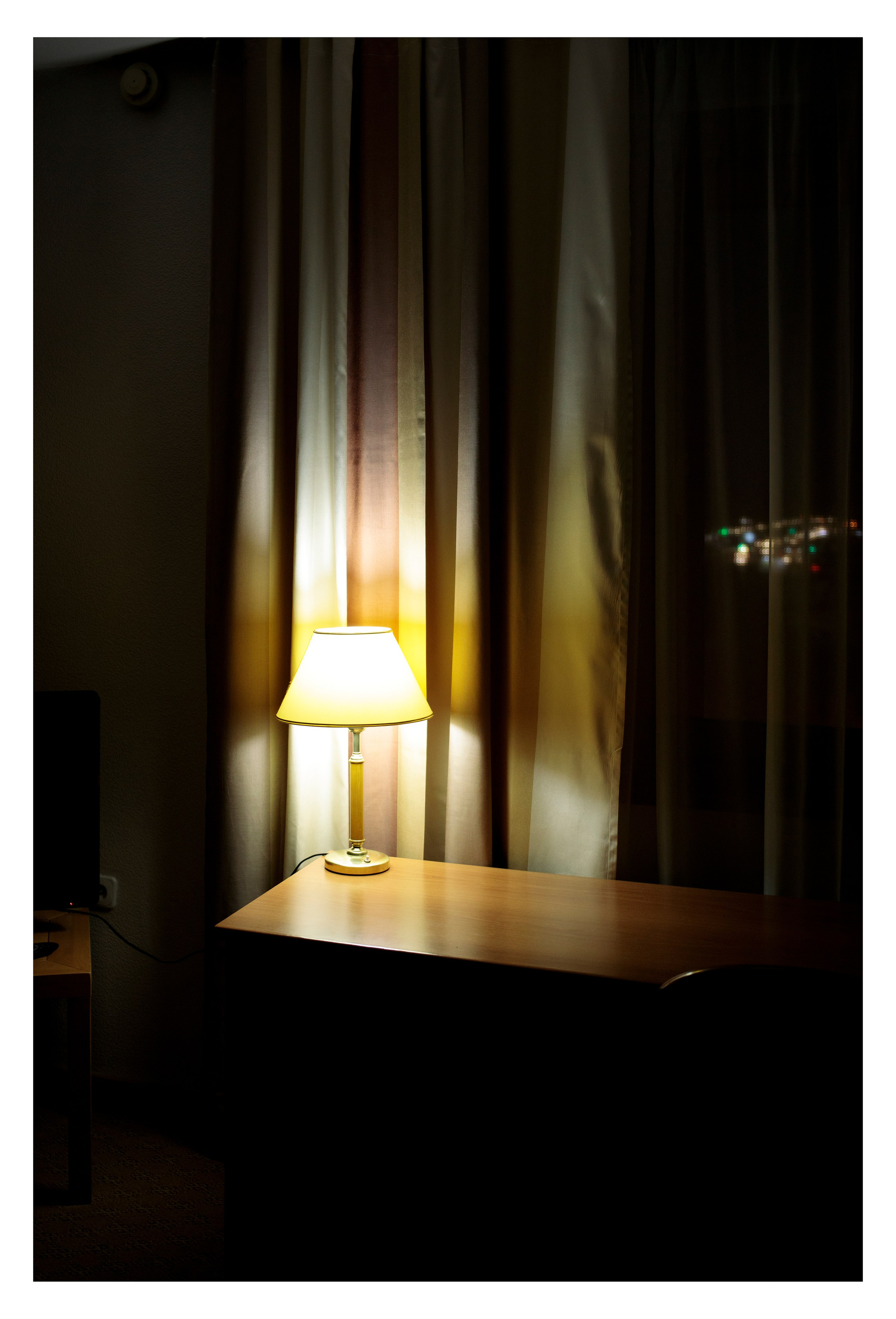 НАДЯ, СОРЯН, МЫ ВСЕ ПРОЕБАЛИ. Фотограф Манакова Ольга