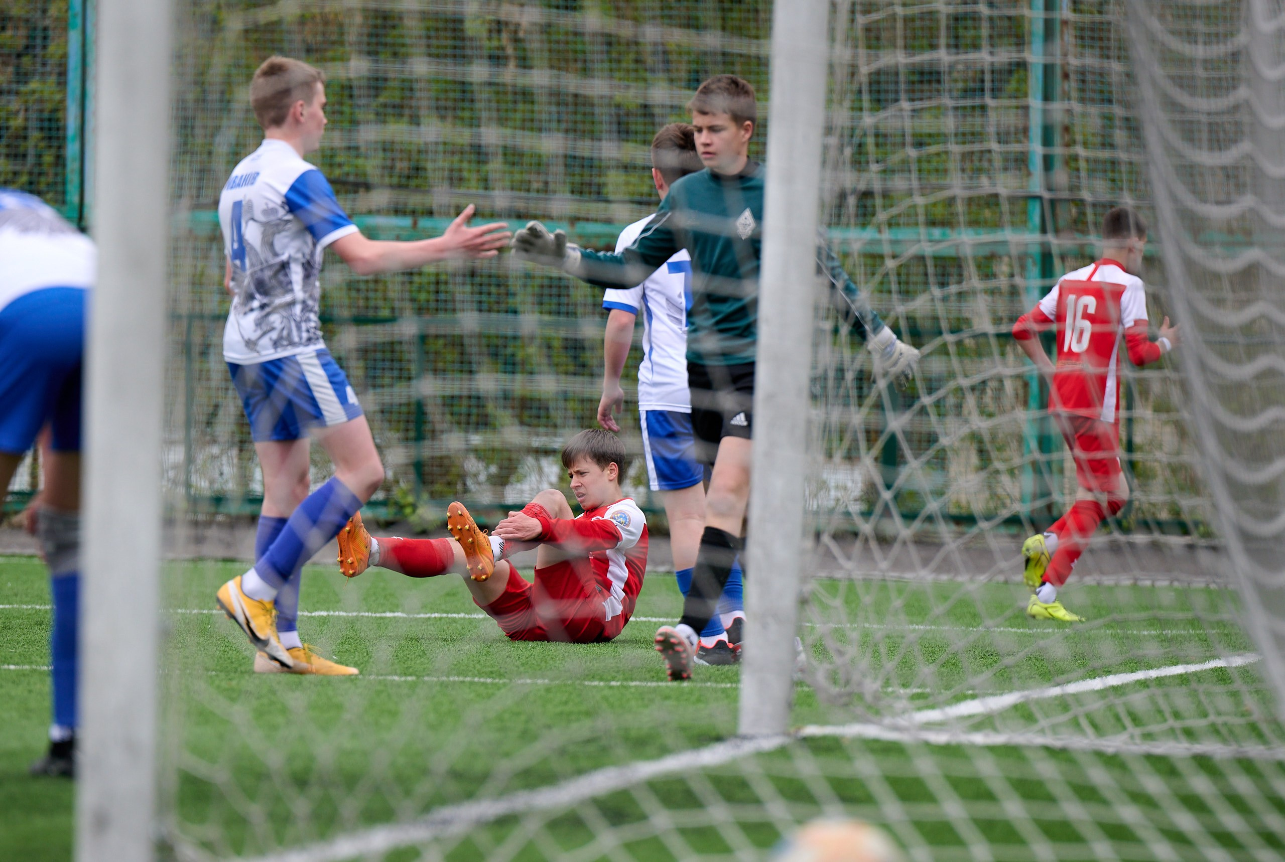 Футбол. Кубок РФС среди юношеских команд клубов ФНЛ «Приволжье». Спортивный репортажный фотограф в Ижевске Сергей Мерзляков