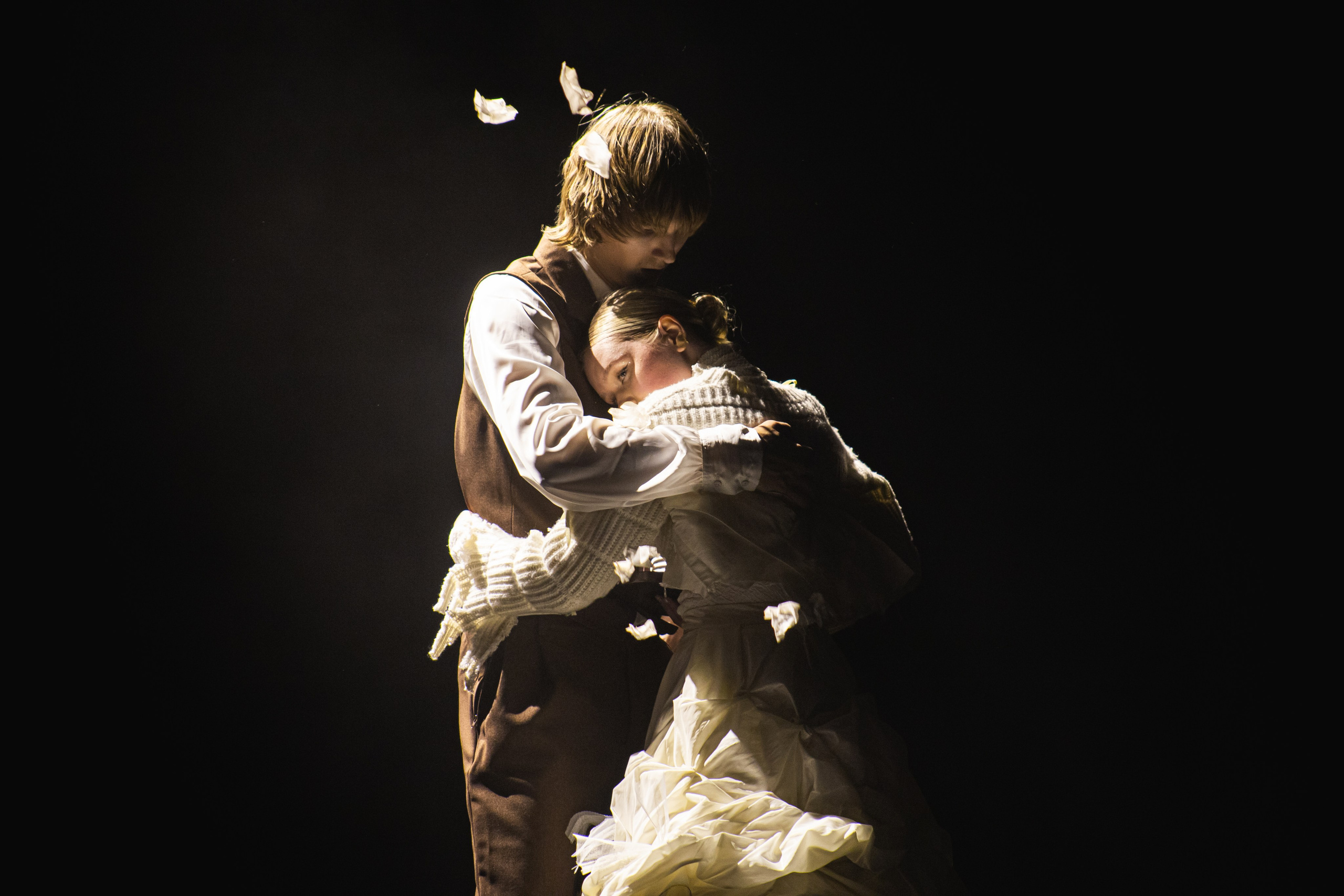 Человек, рождённый танцевать. Репортажный фотограф в Перми Денис Голдобин