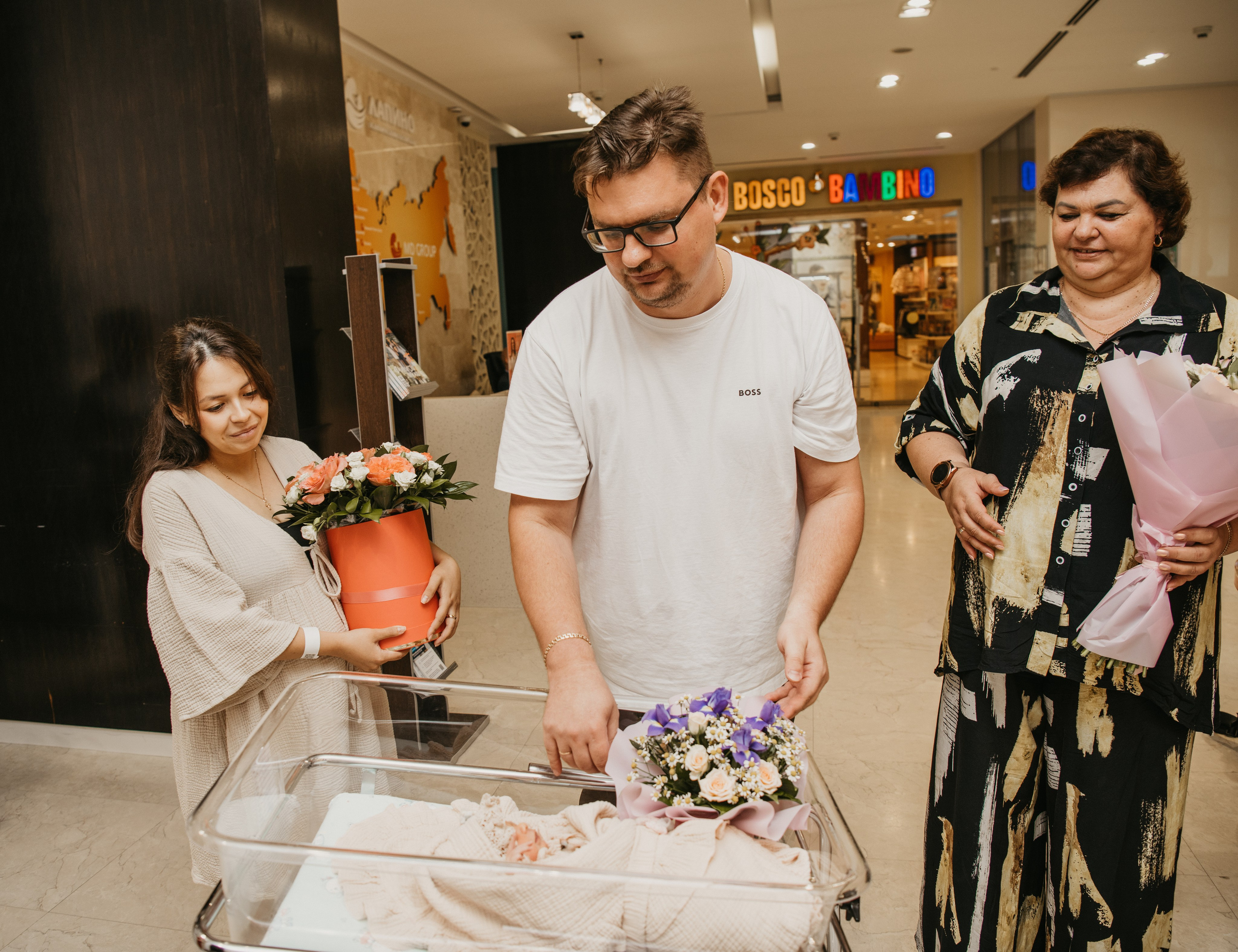 Выписка Таисии. Мать и дитя в Лапино. Фотограф на выписку из роддома в Москве и МО