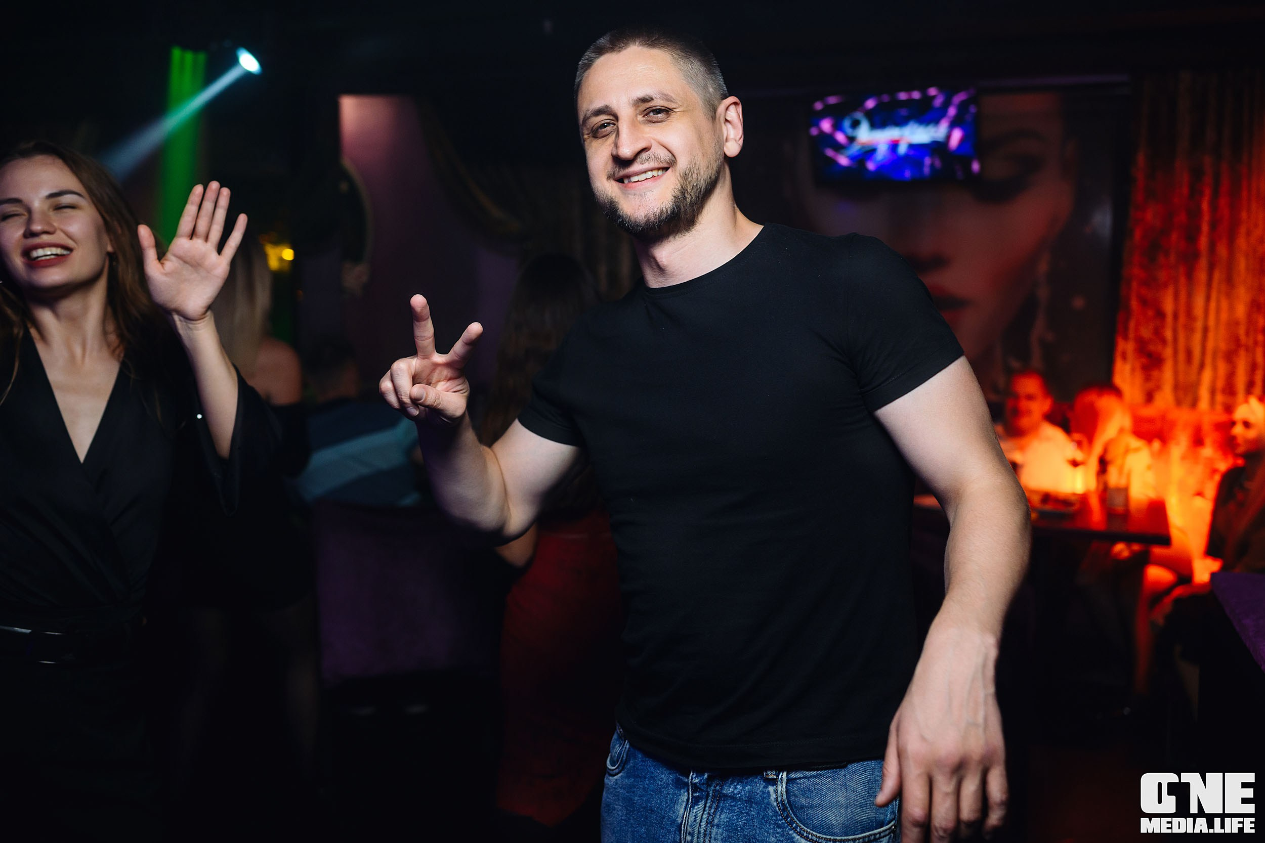 Фоторепортаж из караоке-клуба Эйфория. One Media Life: фоторепортажи, фотоотчеты с мероприятий и заведений