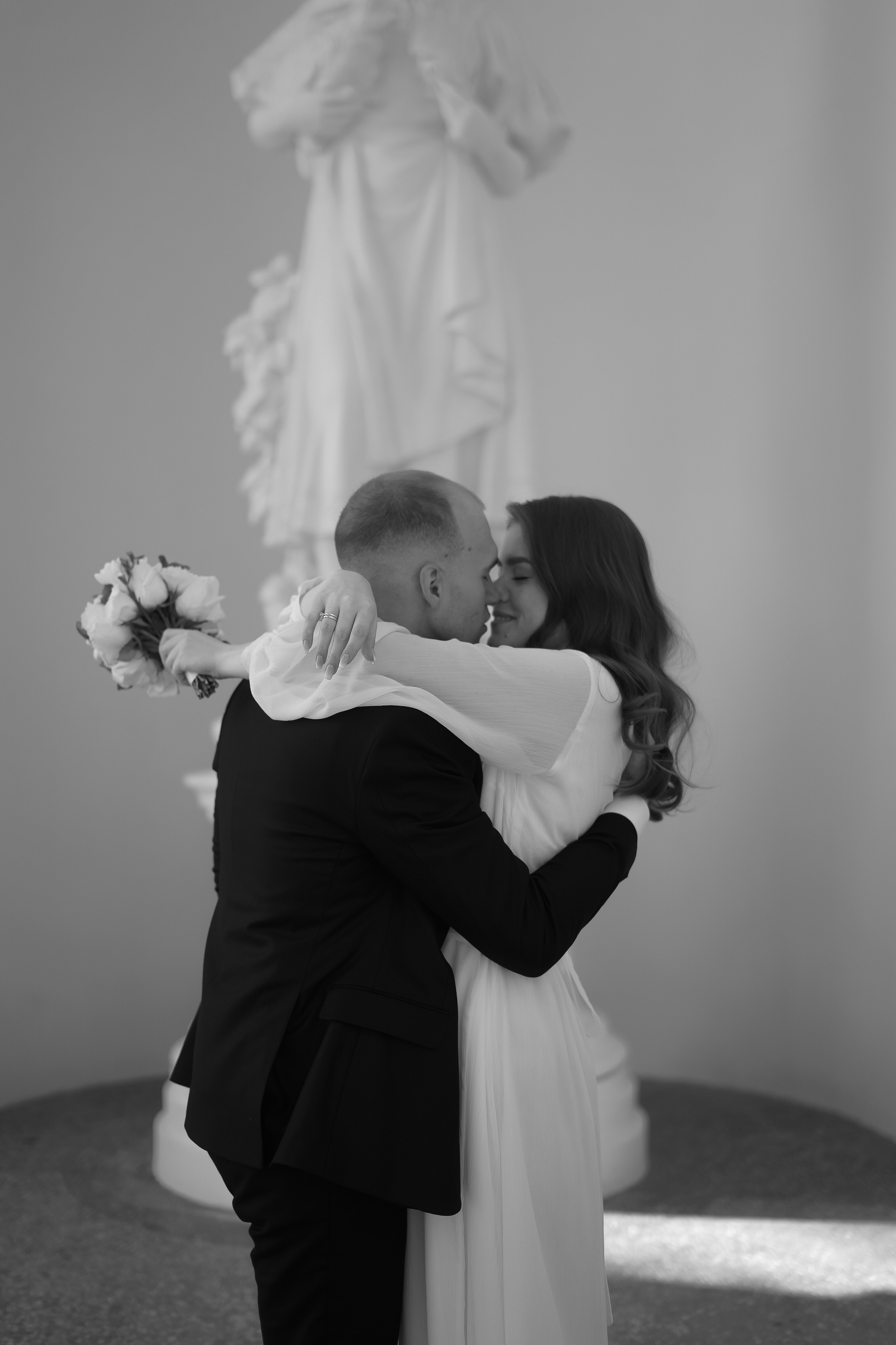 Екатерина и Никита. ВДНХ. Свадебный фотограф Марина Попова