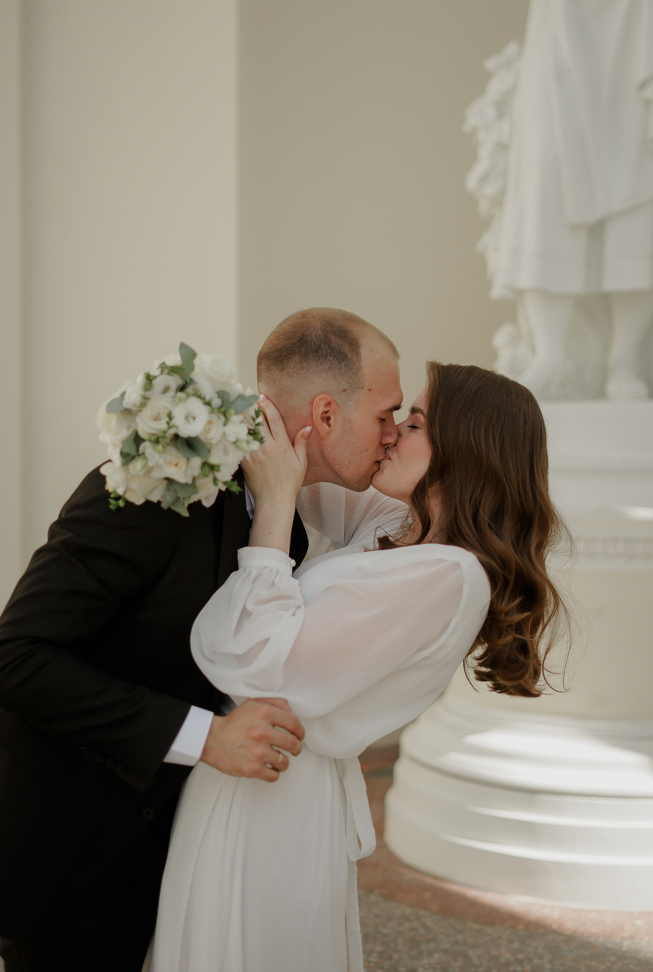 Екатерина и Никита. ВДНХ. Свадебный фотограф Марина Попова