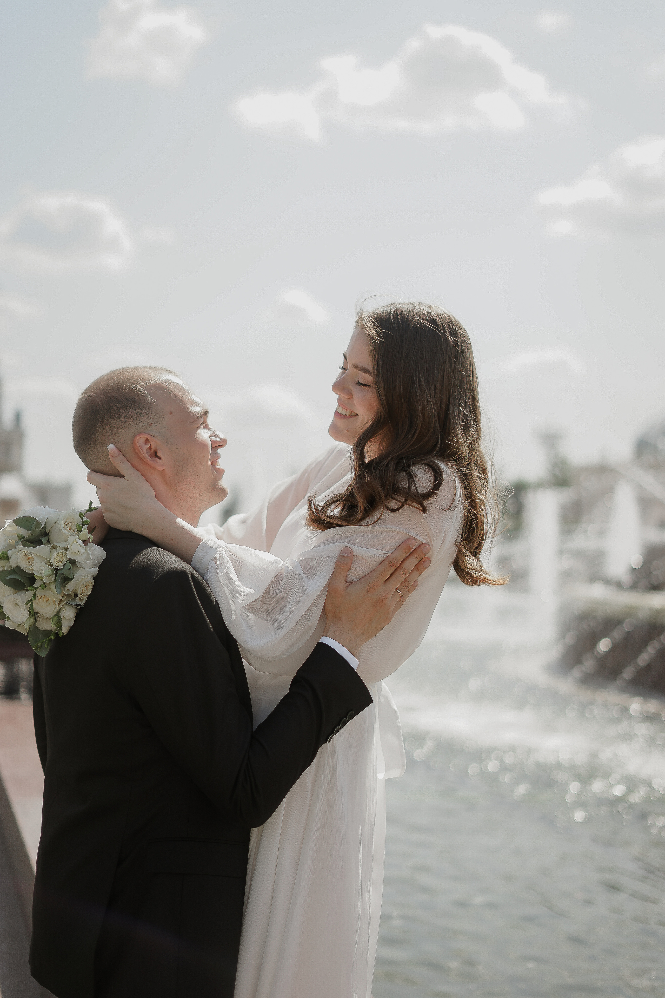 Екатерина и Никита. ВДНХ. Свадебный фотограф Марина Попова