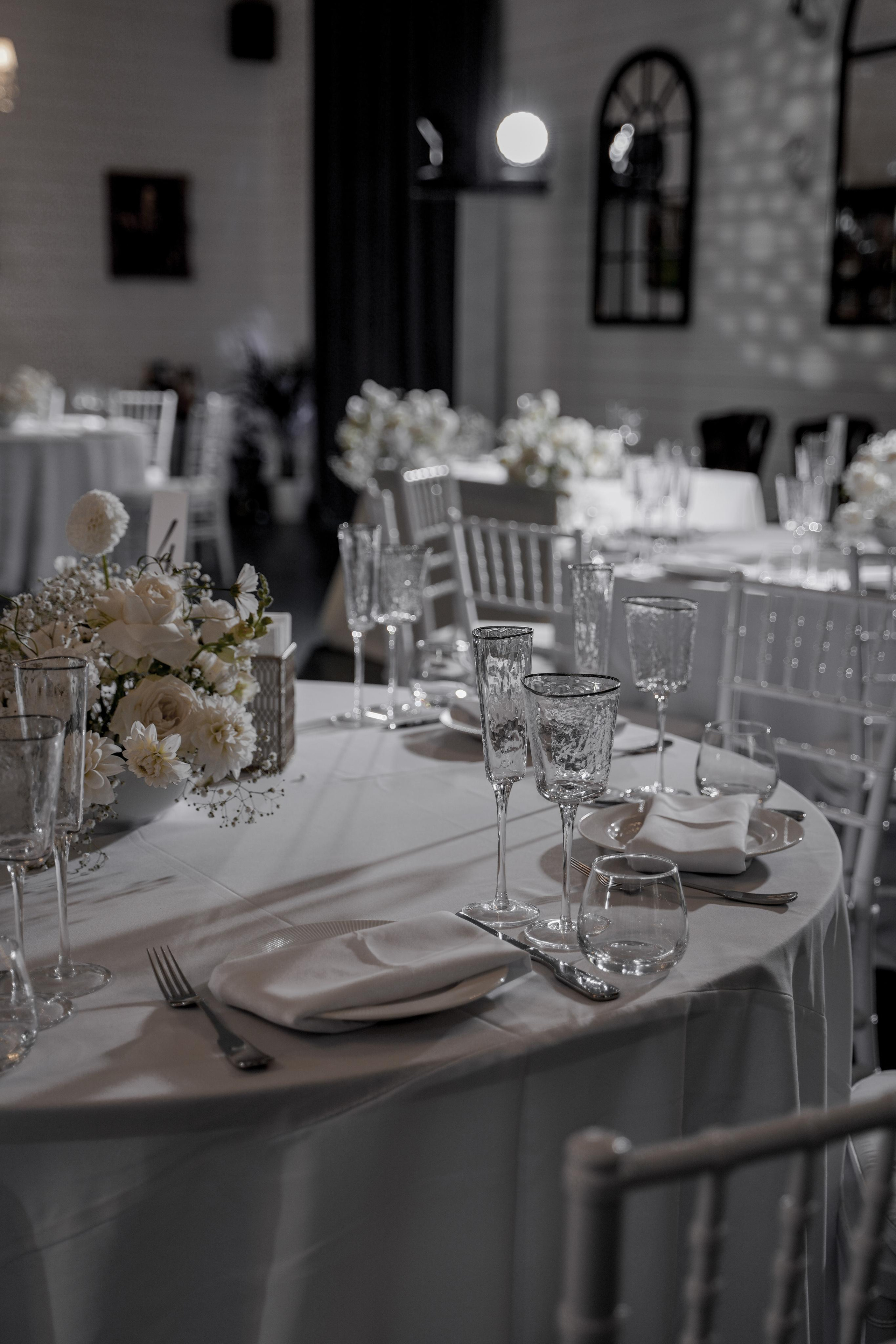 Екатерина и Даниил. Ресторан «Basilica». Свадебный фотограф Марина Попова