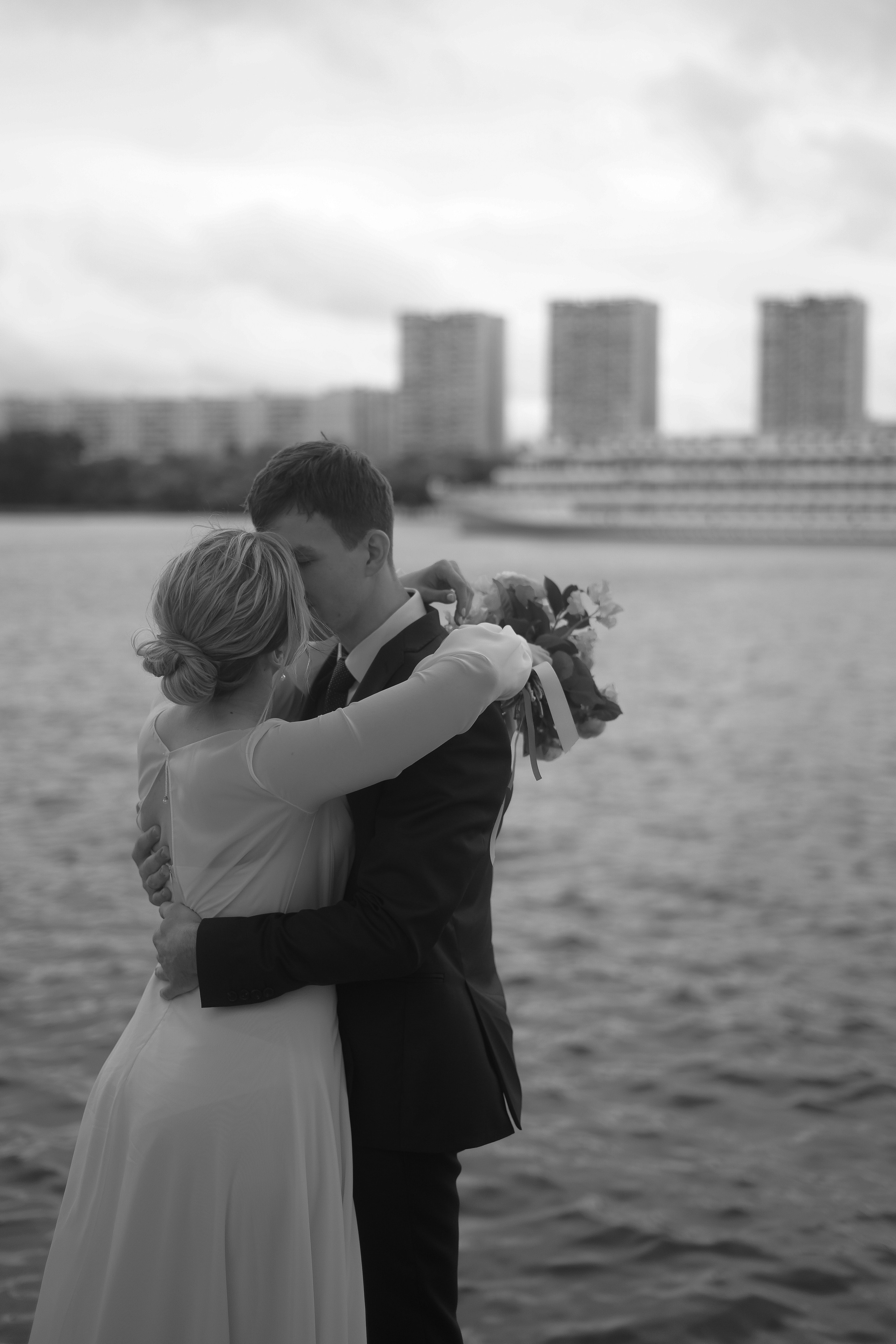 Анастасия и Александр. Северный Речной вокзал. Свадебный фотограф Марина Попова