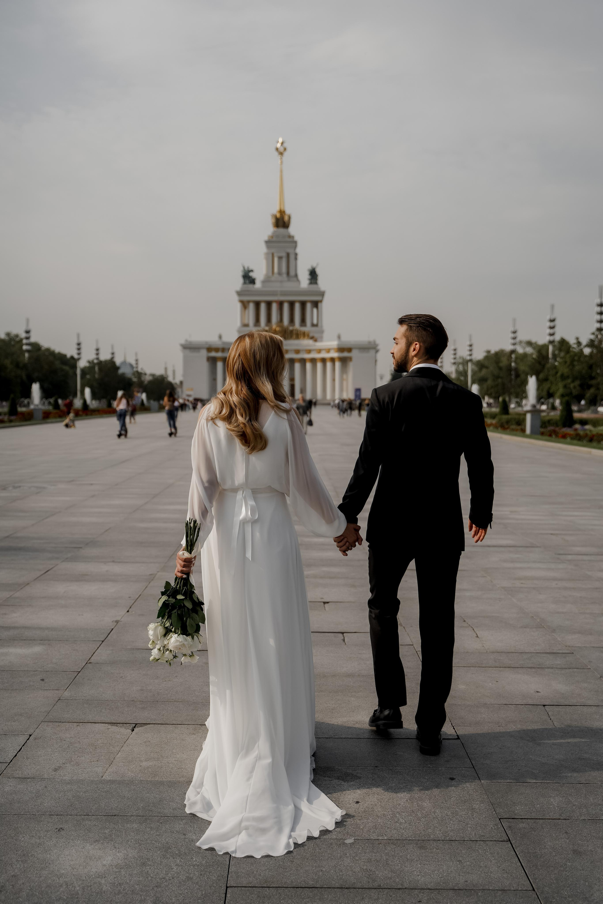 Алина и Иван. ВДНХ. Свадебный фотограф Марина Попова