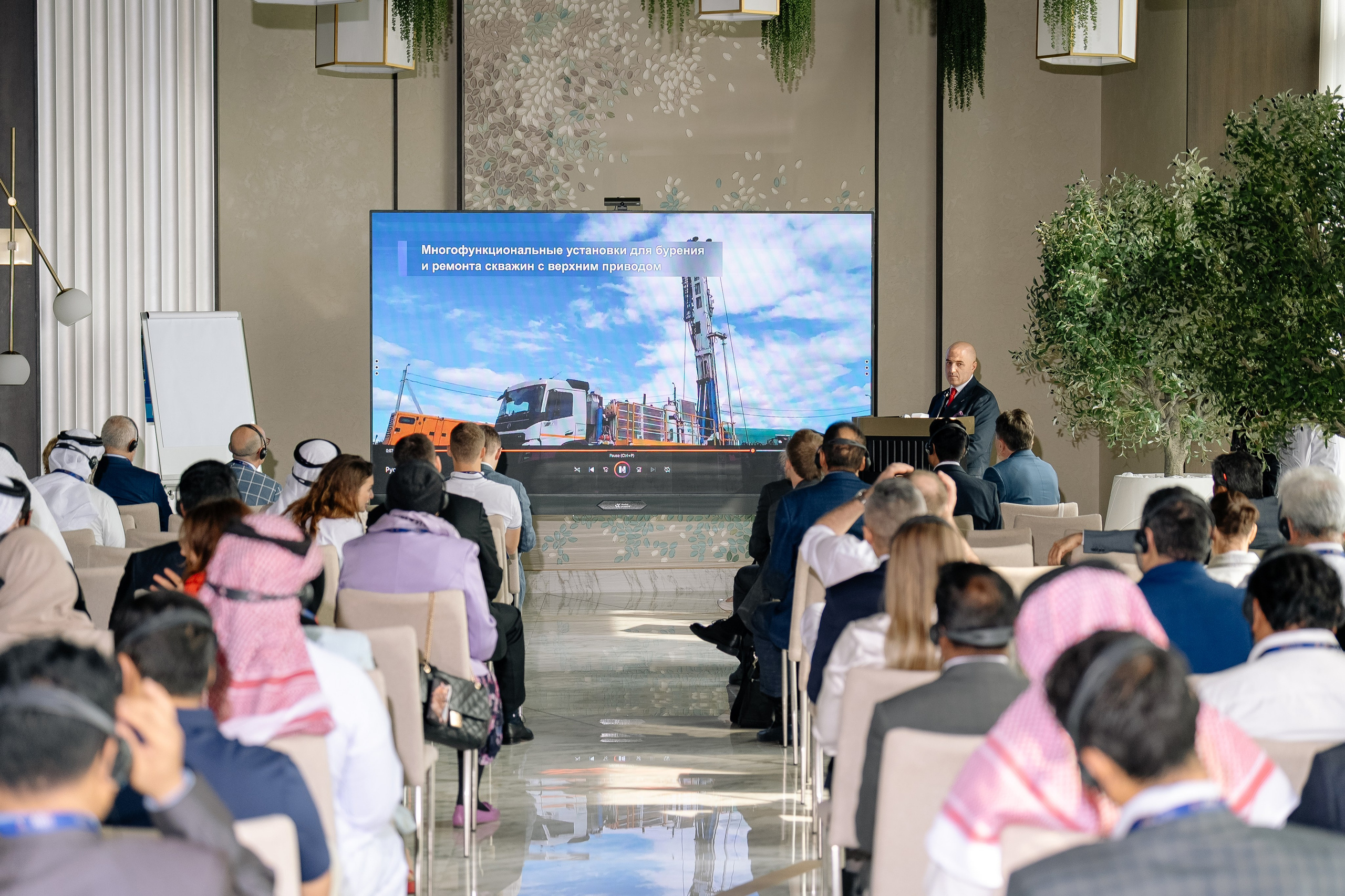 Форумы. Фотограф Альберт Адамян