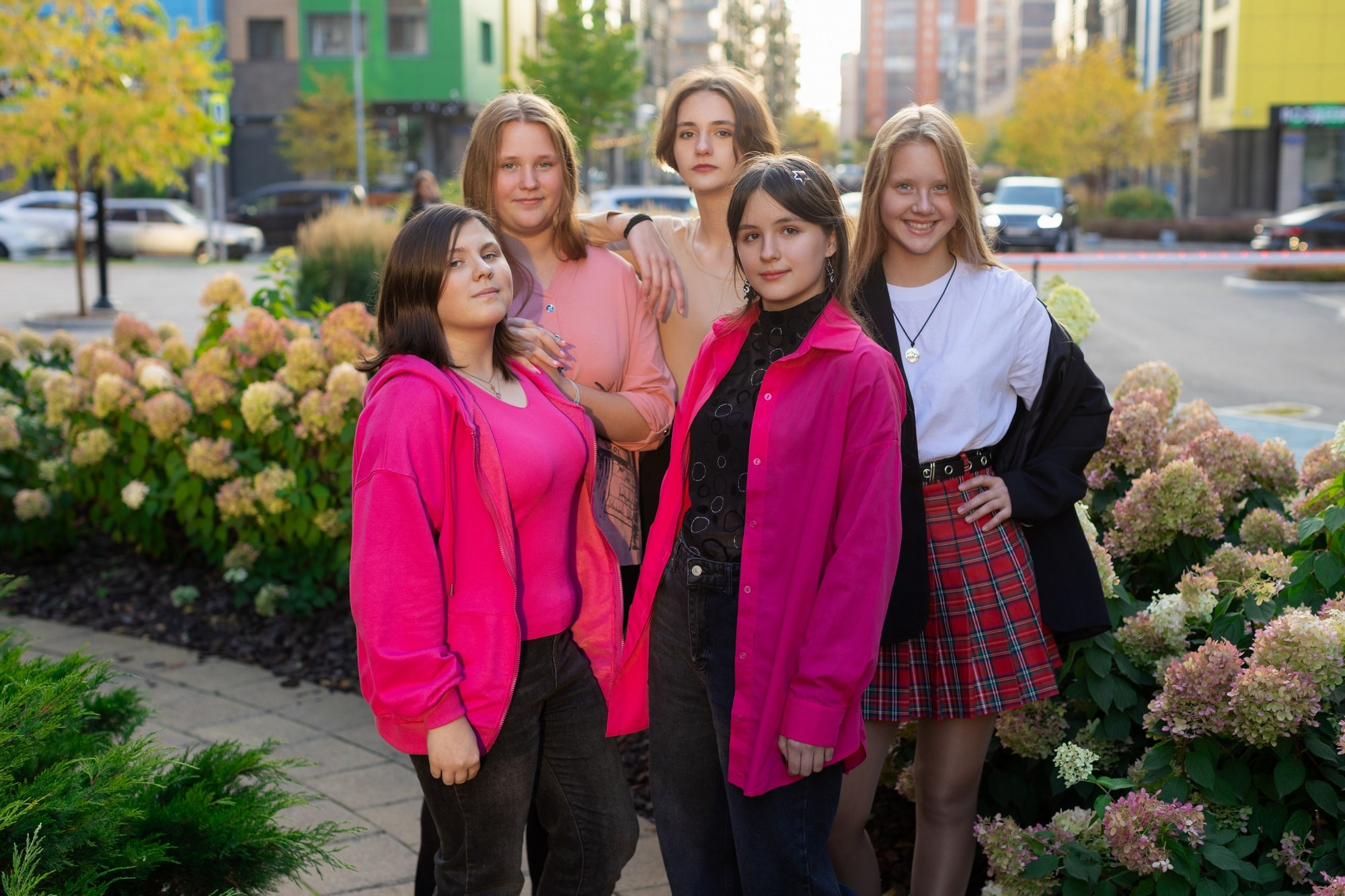 Яркая осенняя съемка на Южном берегу. 134 школа 9в. СИГМА | Студия выпускных альбомов Красноярск