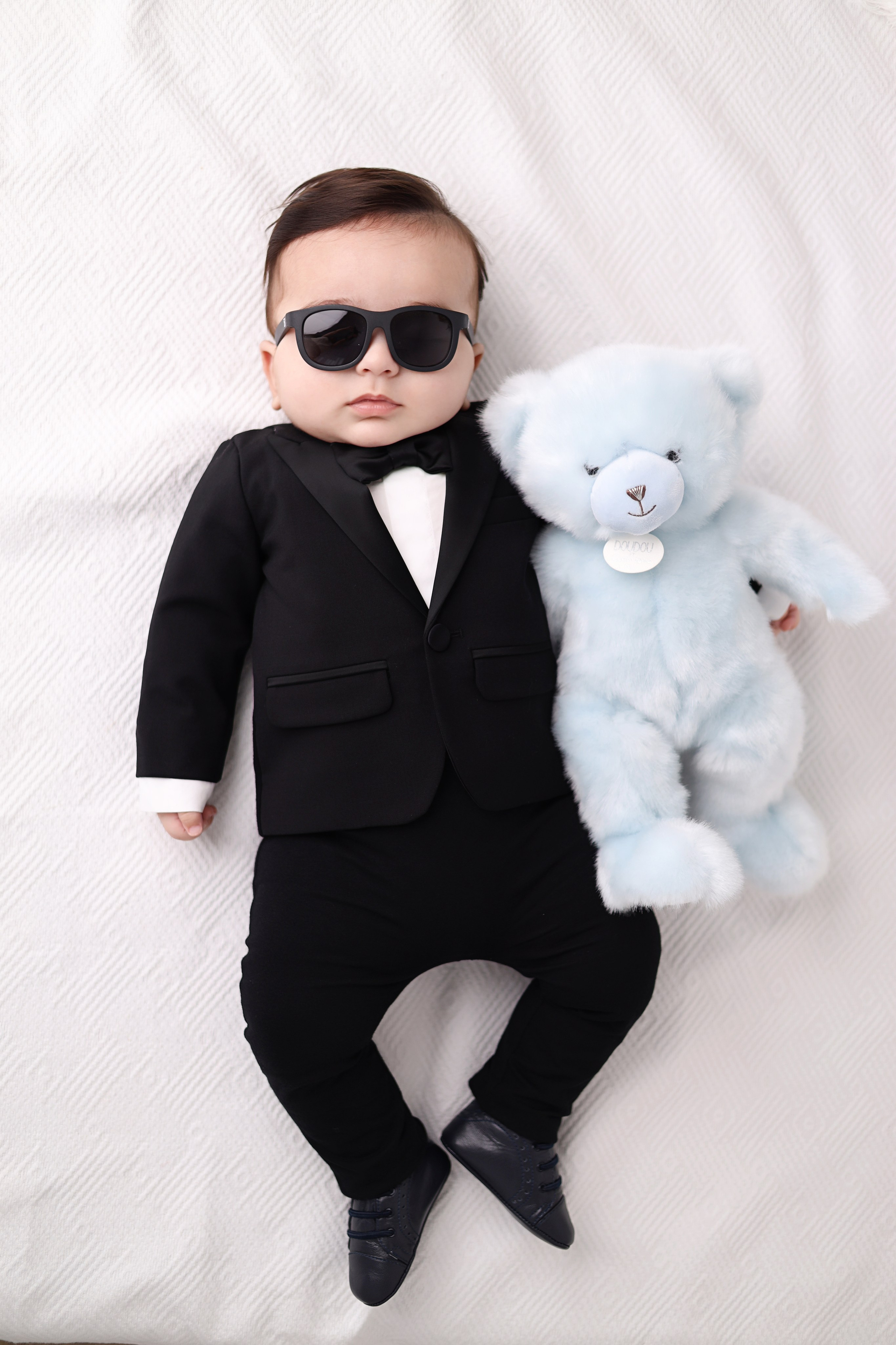 Азнавуру 6 месяцев. Фотограф новорожденных Москва. Ньюборн фотограф Москва