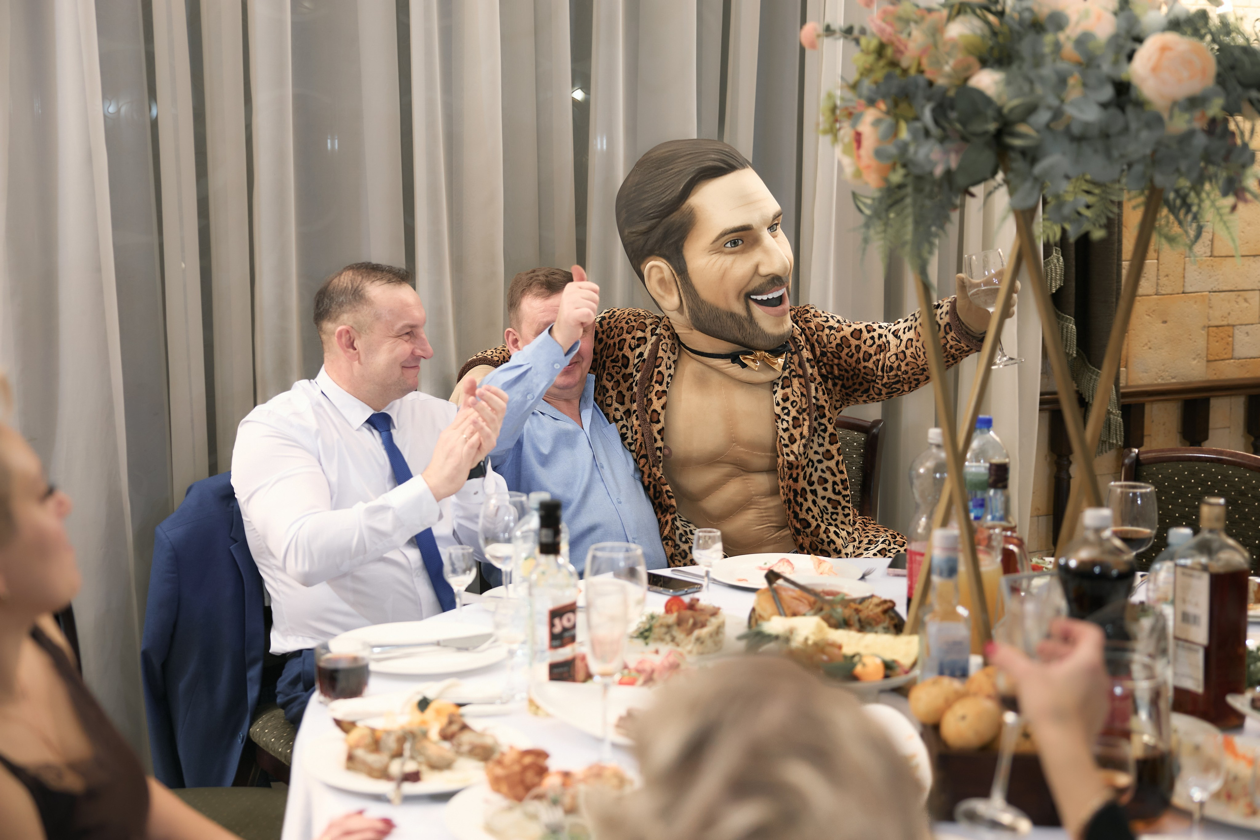 Корпоративы. НаВеселе…)) Тамада (Ведущий) в Туле! Юбилеи, Свадьбы, Корпоративы! Ростовые куклы! И всё необходимое для Вашего Праздника!