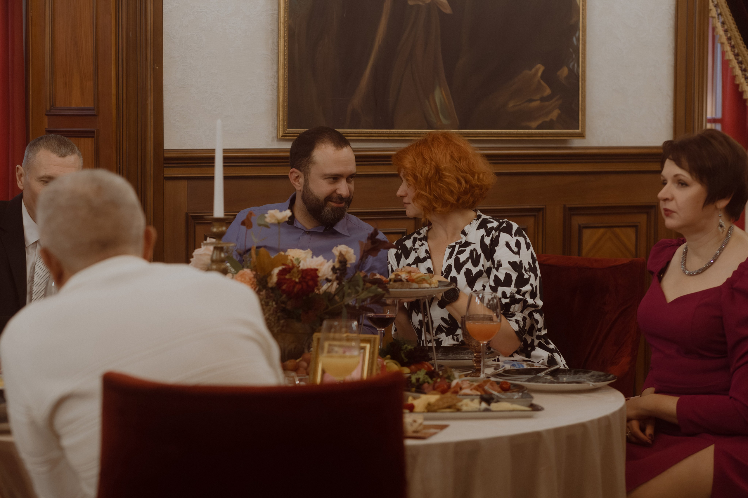 Welcome back to your own dinner party. Фотограф Лия Козловская Минск