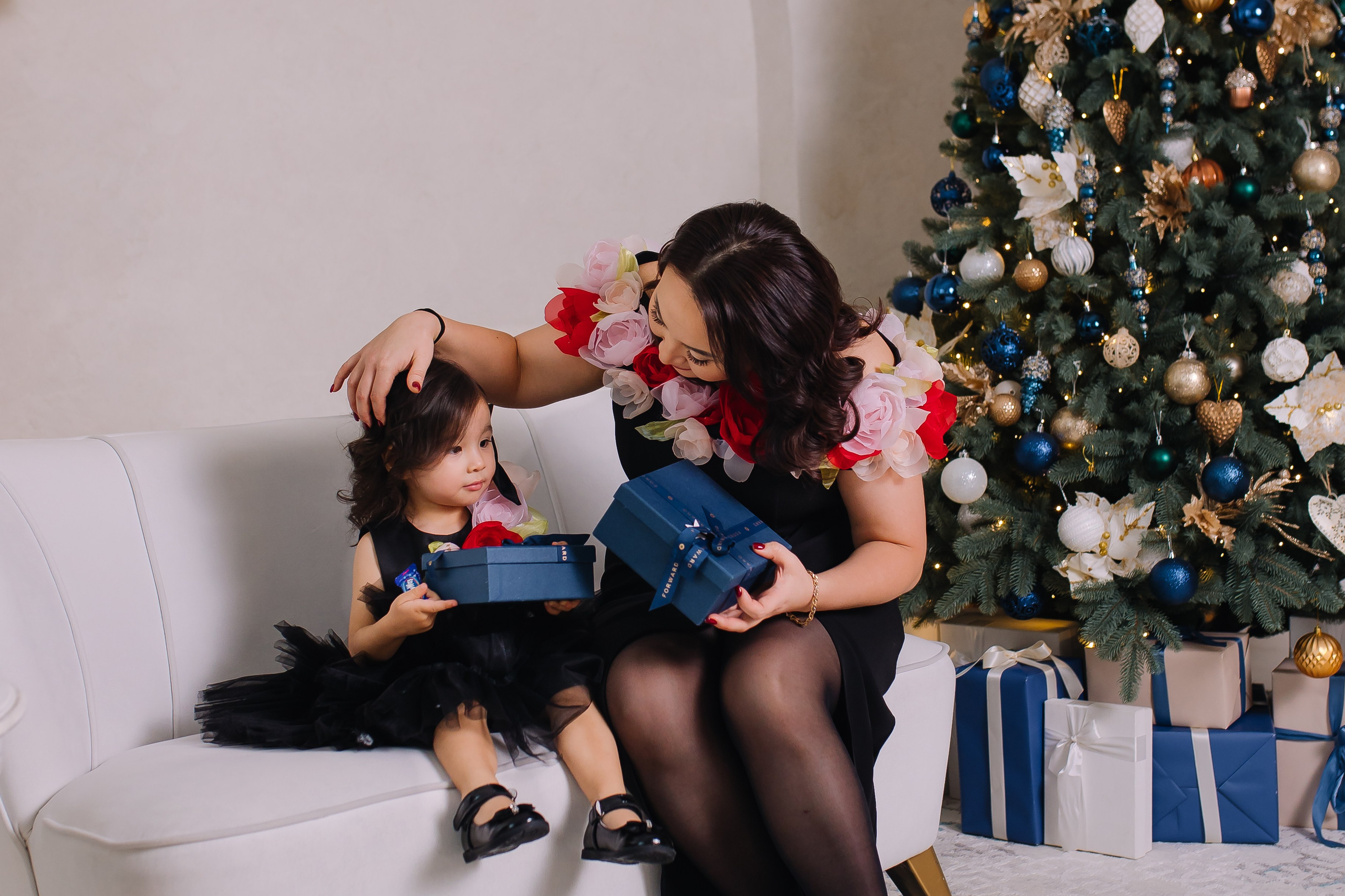 Новогодние фотосессии. Свадебный и семейный фотограф в Алматы Laura Dosmann