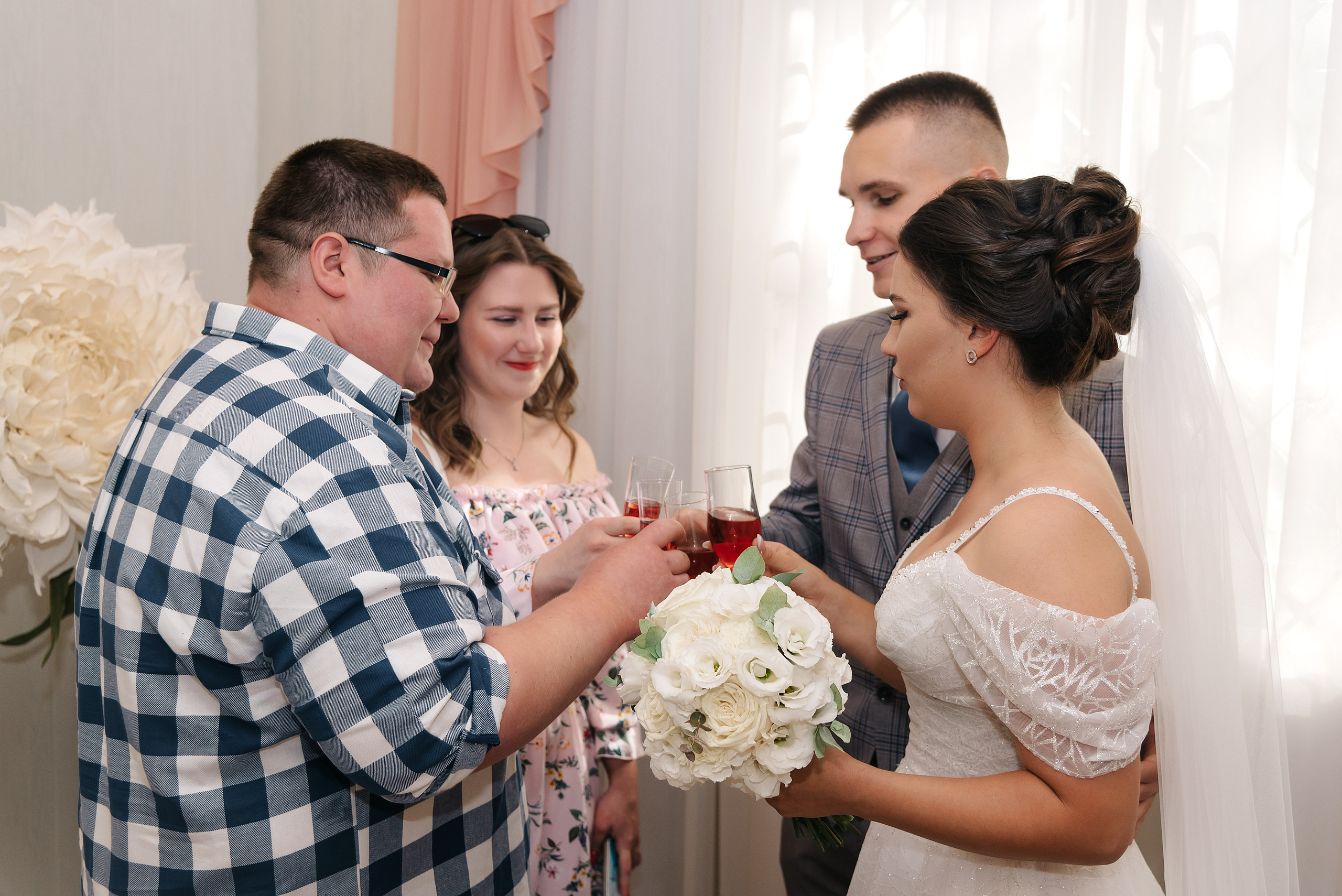 Роман и Карина. Фотограф Волжский Екатерина Егорова