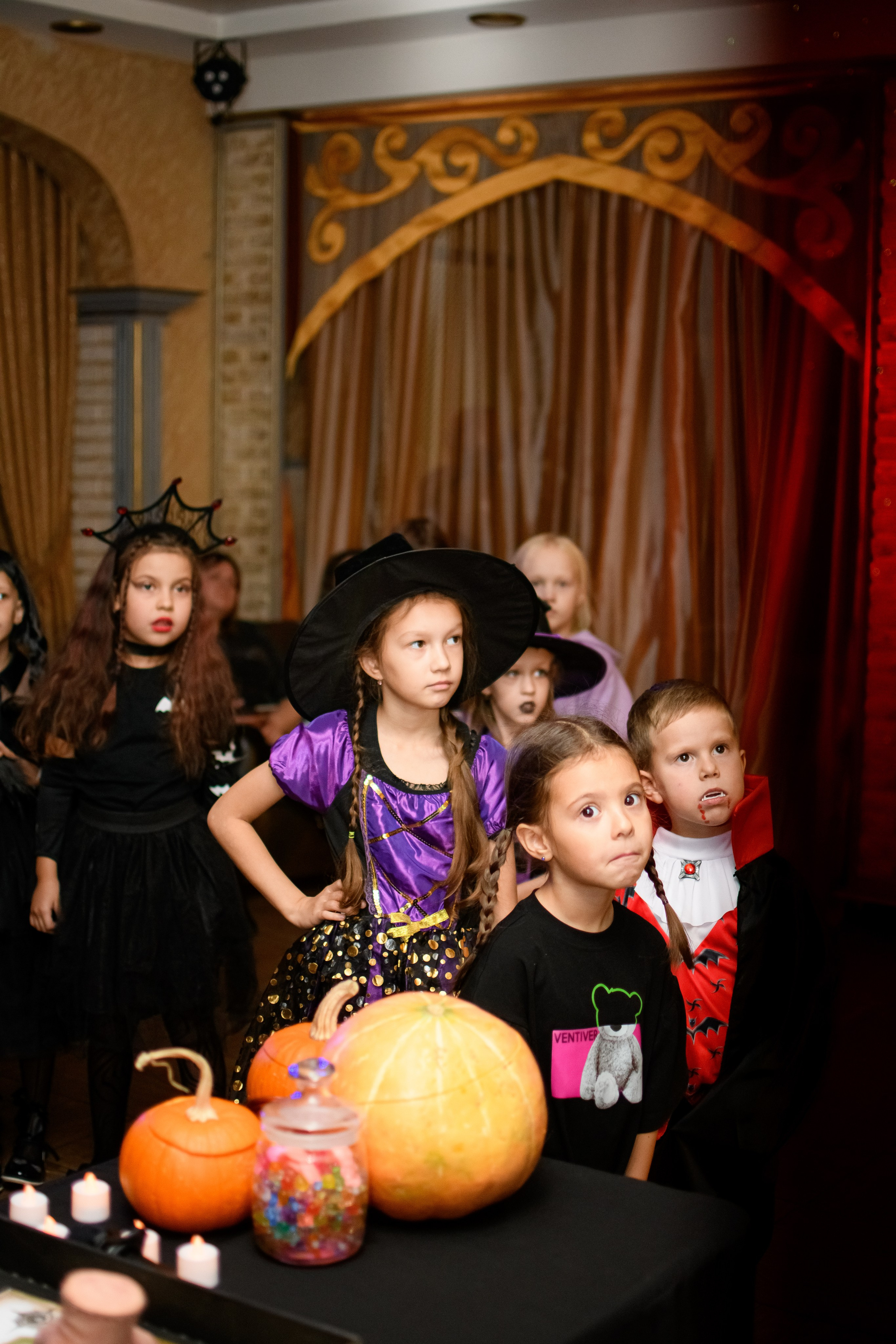 HALLOWEEN. Photokarish