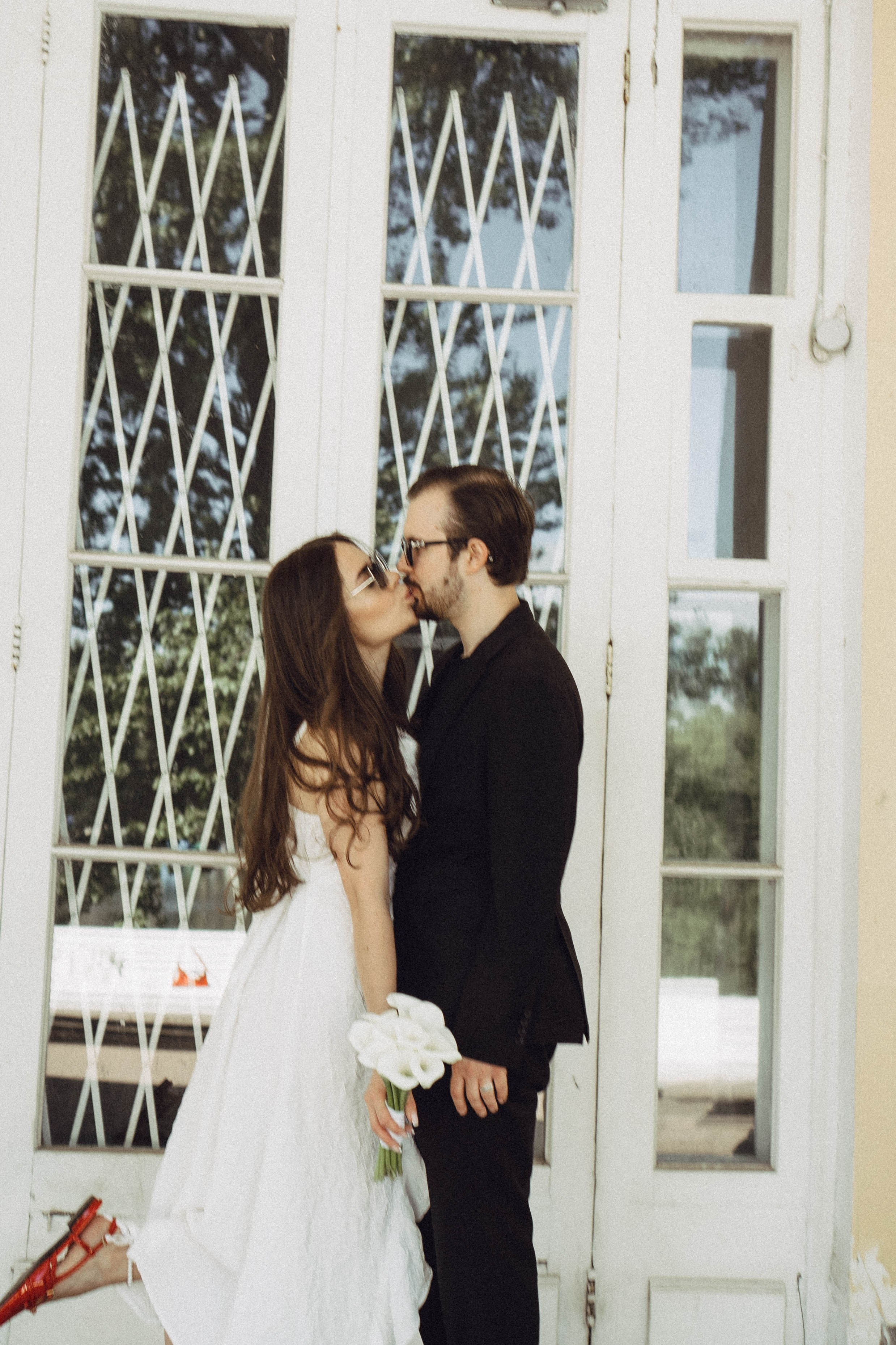 СВАДЕБНАЯ СЬЕМКА В ПАРКЕ ПОБЕДЫ И ПРОГУЛКА ПО МОСКОВСКОМУ ПРОСПЕКТУ. Профессиональный фотограф, Санкт-Петербург — Виктория Богомолова