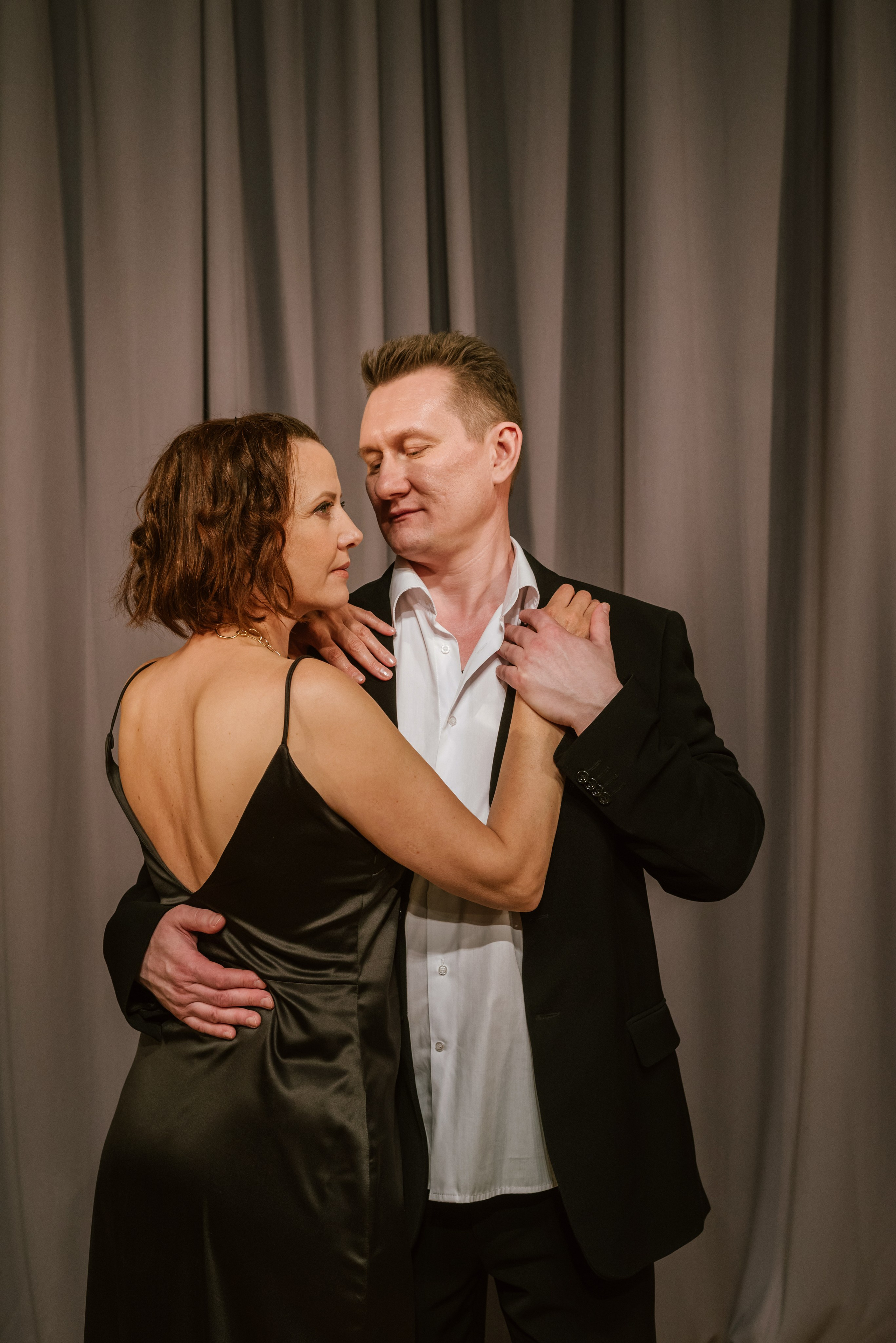 Актёрский состав спектакля "Сантехнический роман", Городской драматический театр, г. Нижневартовск. Режиссёр Вячеслав Зайчиков, г. Нижневартовск