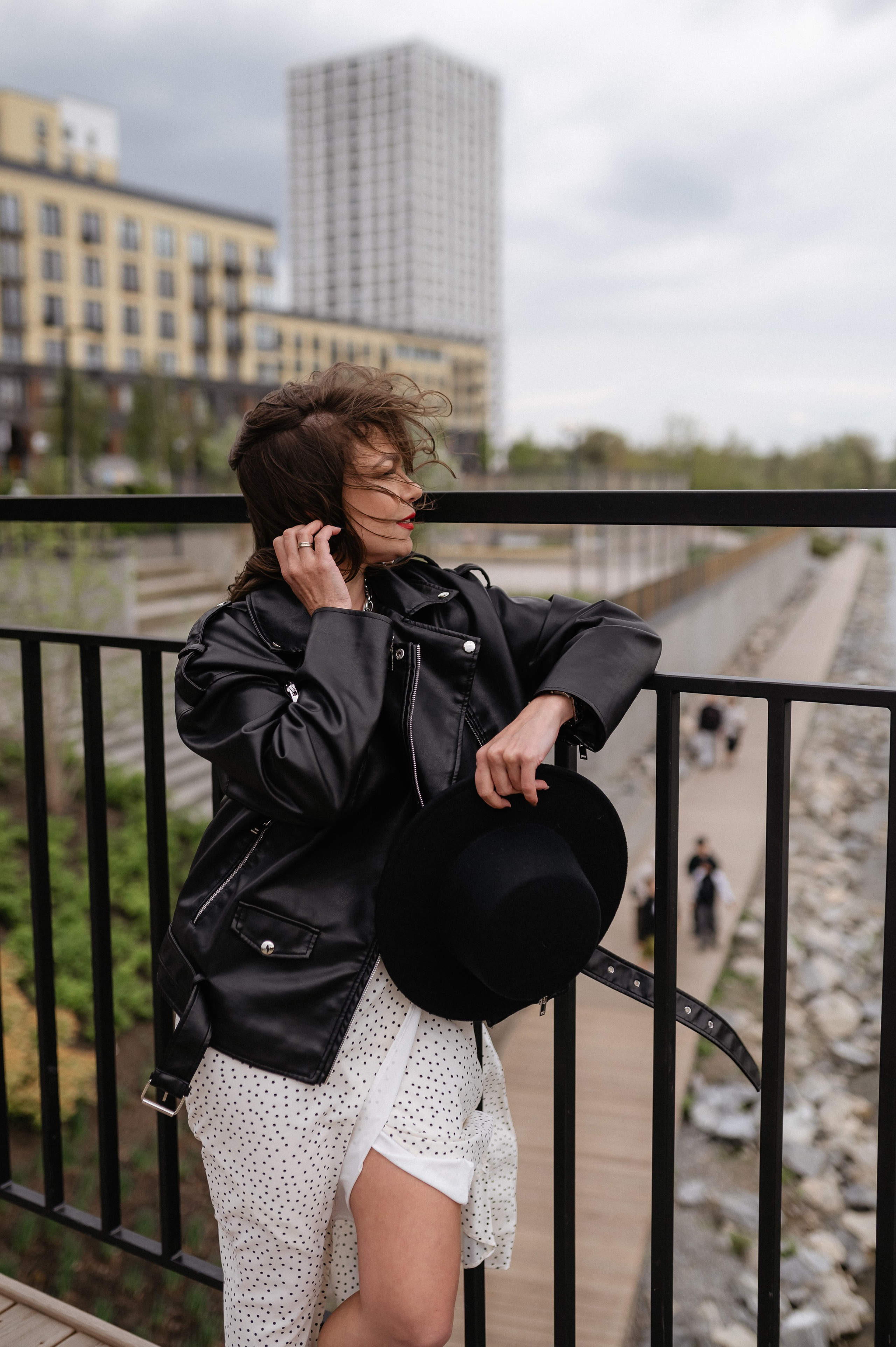 Маша, прогулка Евроберег. Главная