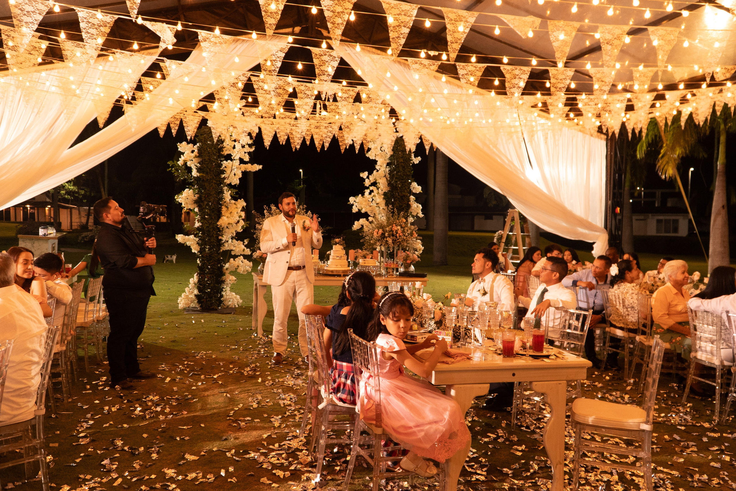 Carola & Gerson. Wedding Photographer in Barcelona and Medellin