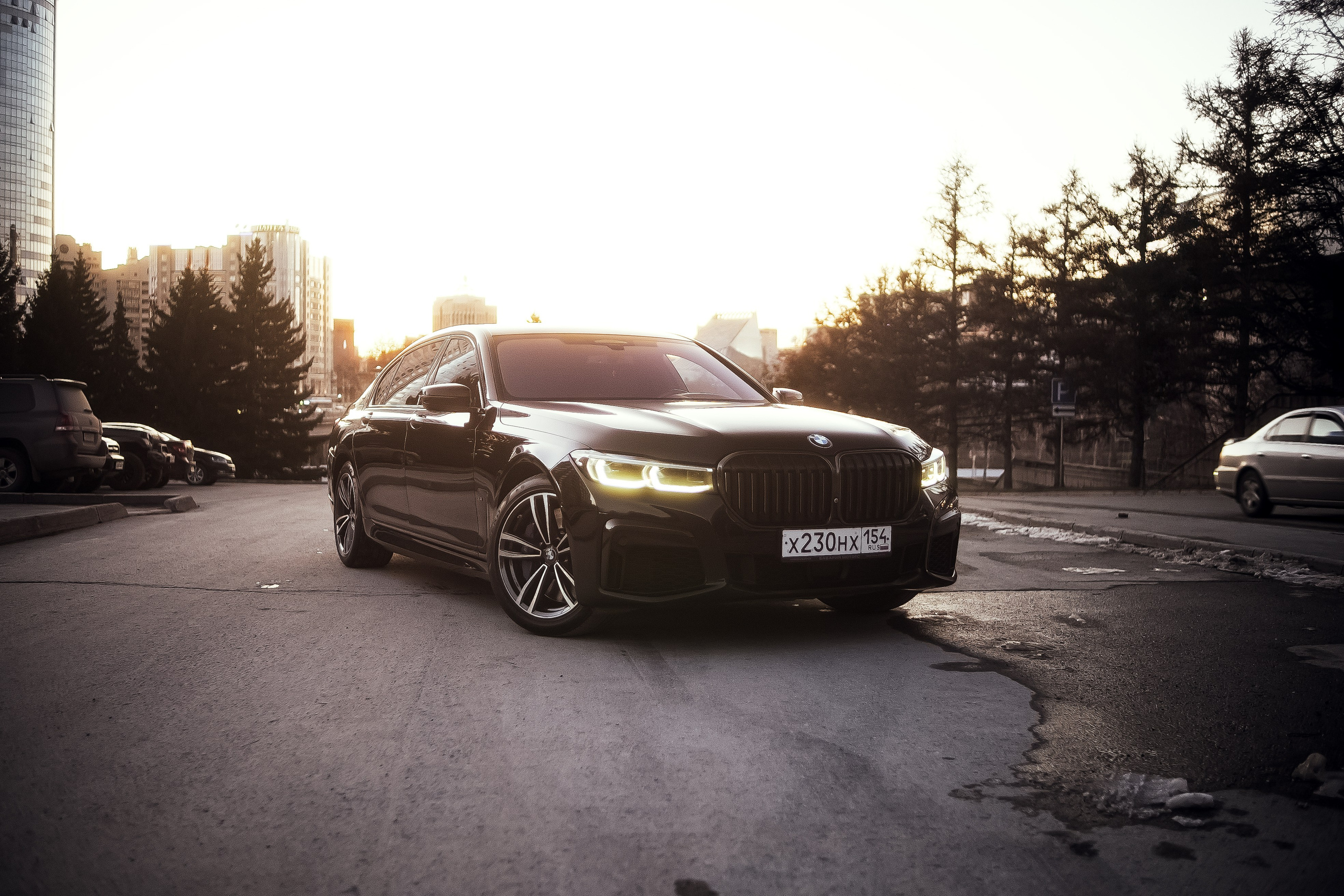 BMW 760Li. Фотограф в Новосибирске Владислав Унтерберг