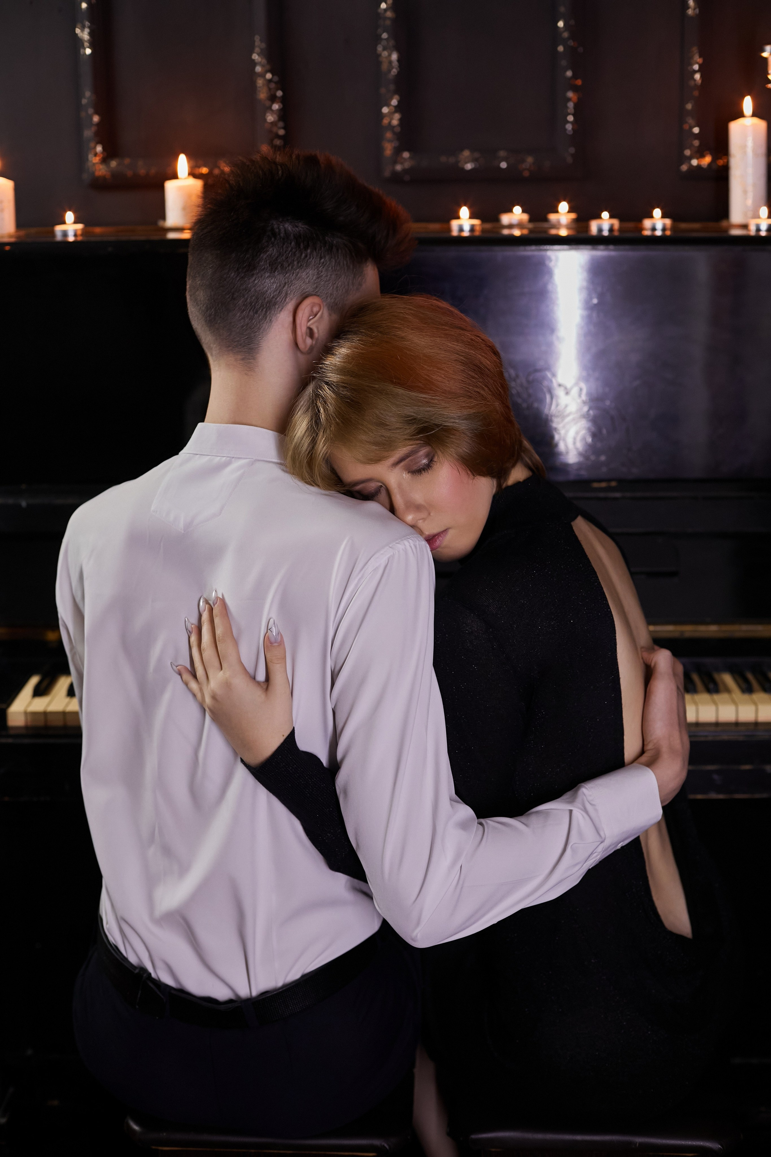 «Рояль для двоих». Свадебный и креативный фотограф в ЮФО и МСК