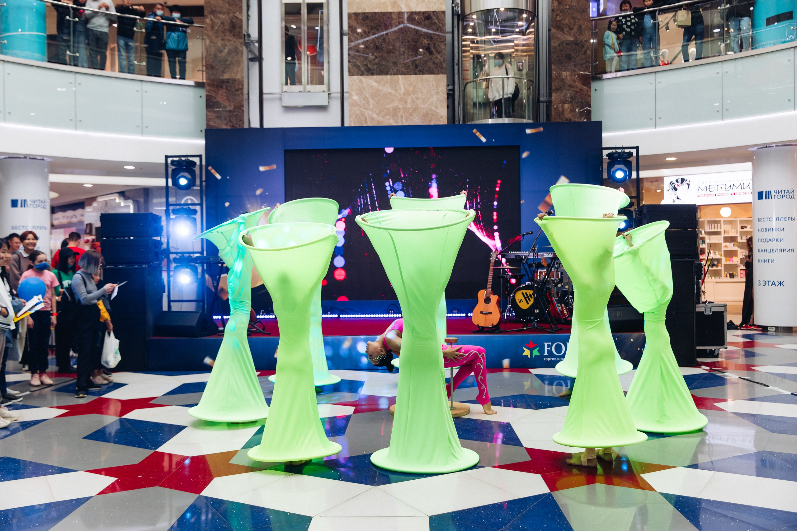 5 лет ТЦ Форум. Свадебный и семейный фотограф в Улан-Удэ