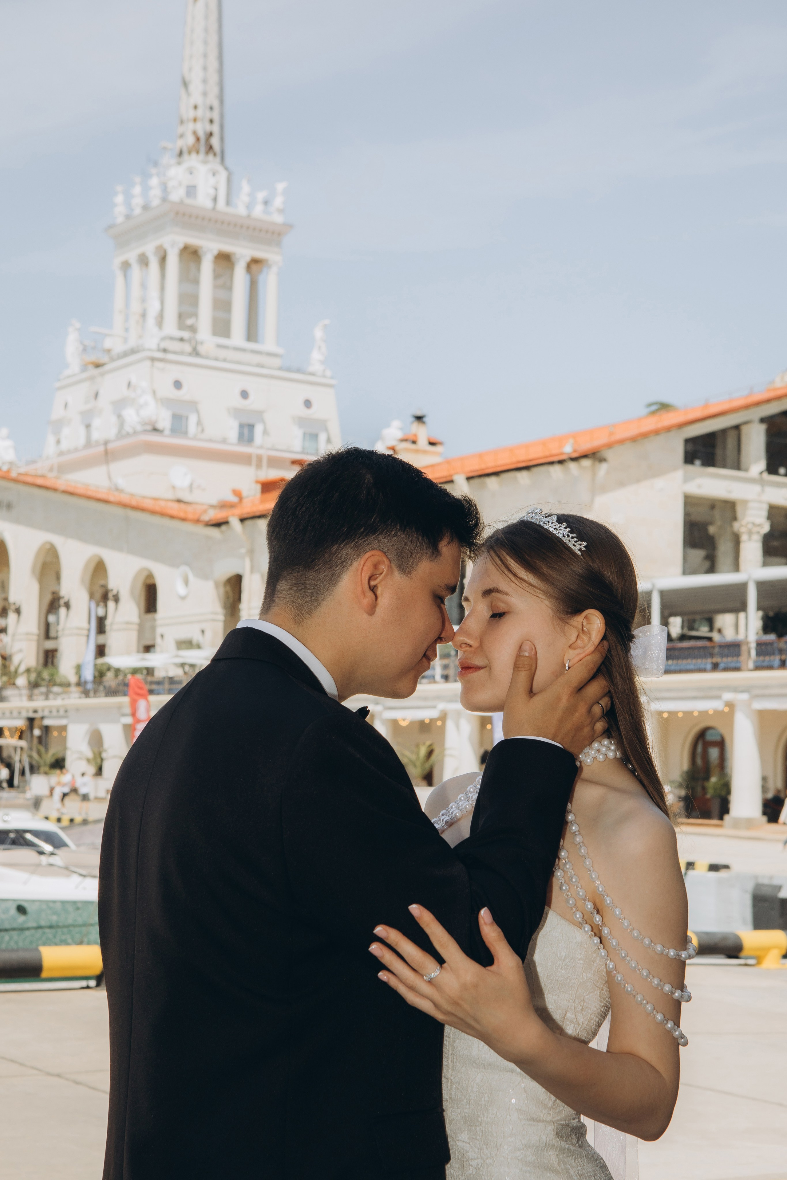 Безграничные чувства. Семейный и свадебный фотограф Сочи Адлер Сириус Красная поляна