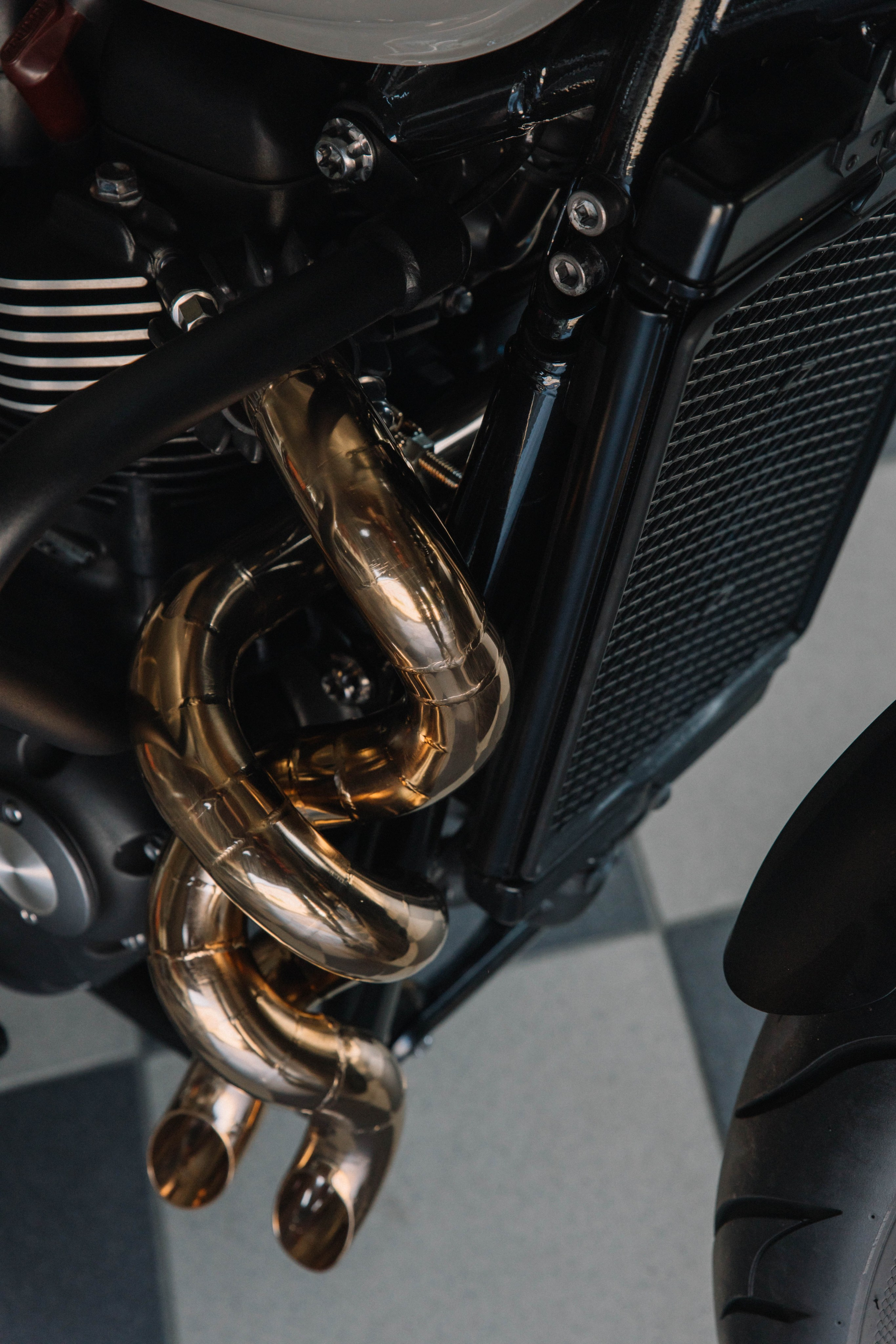 Triumph Bonnevilie Bobber. ......