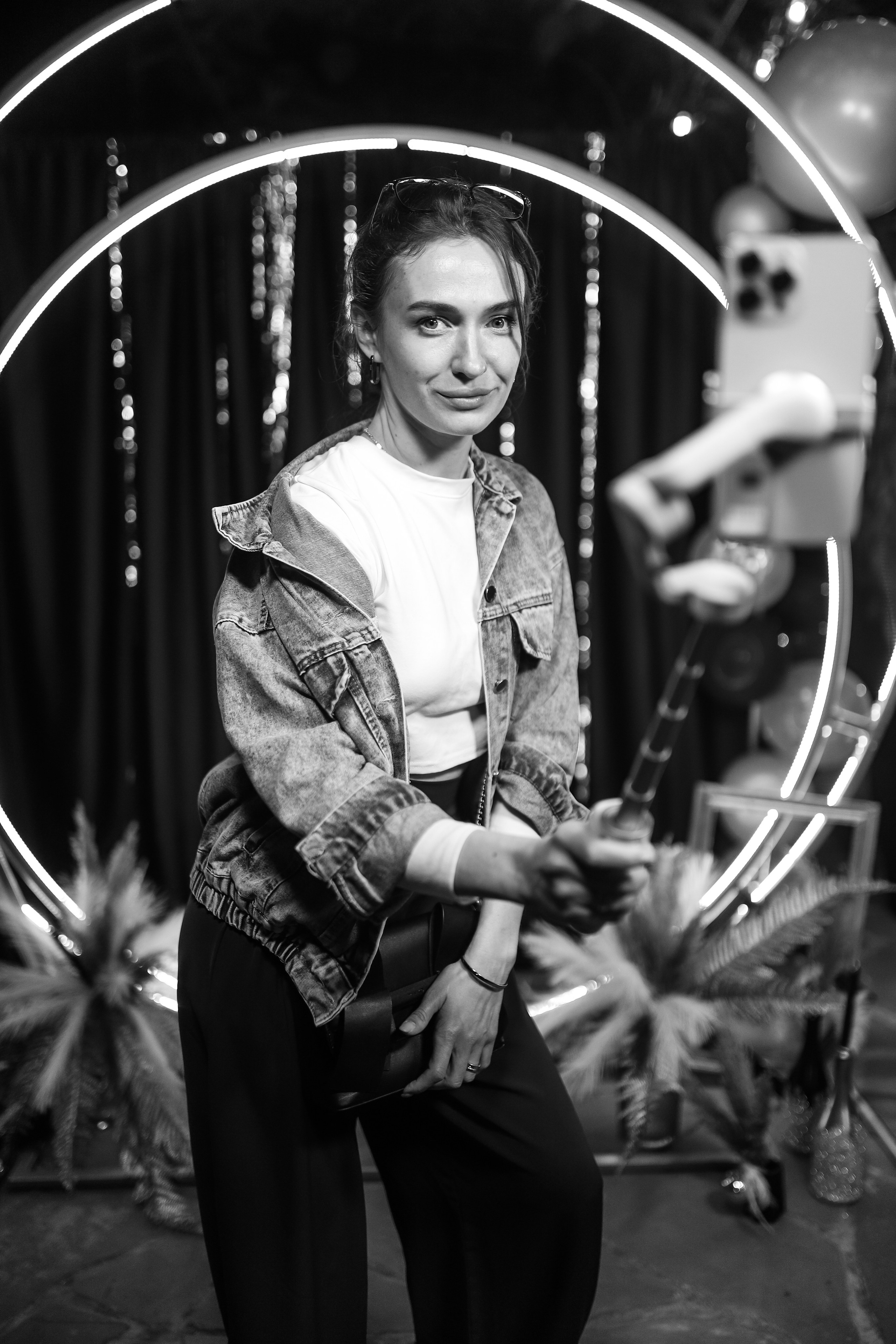 25.Диана и гости