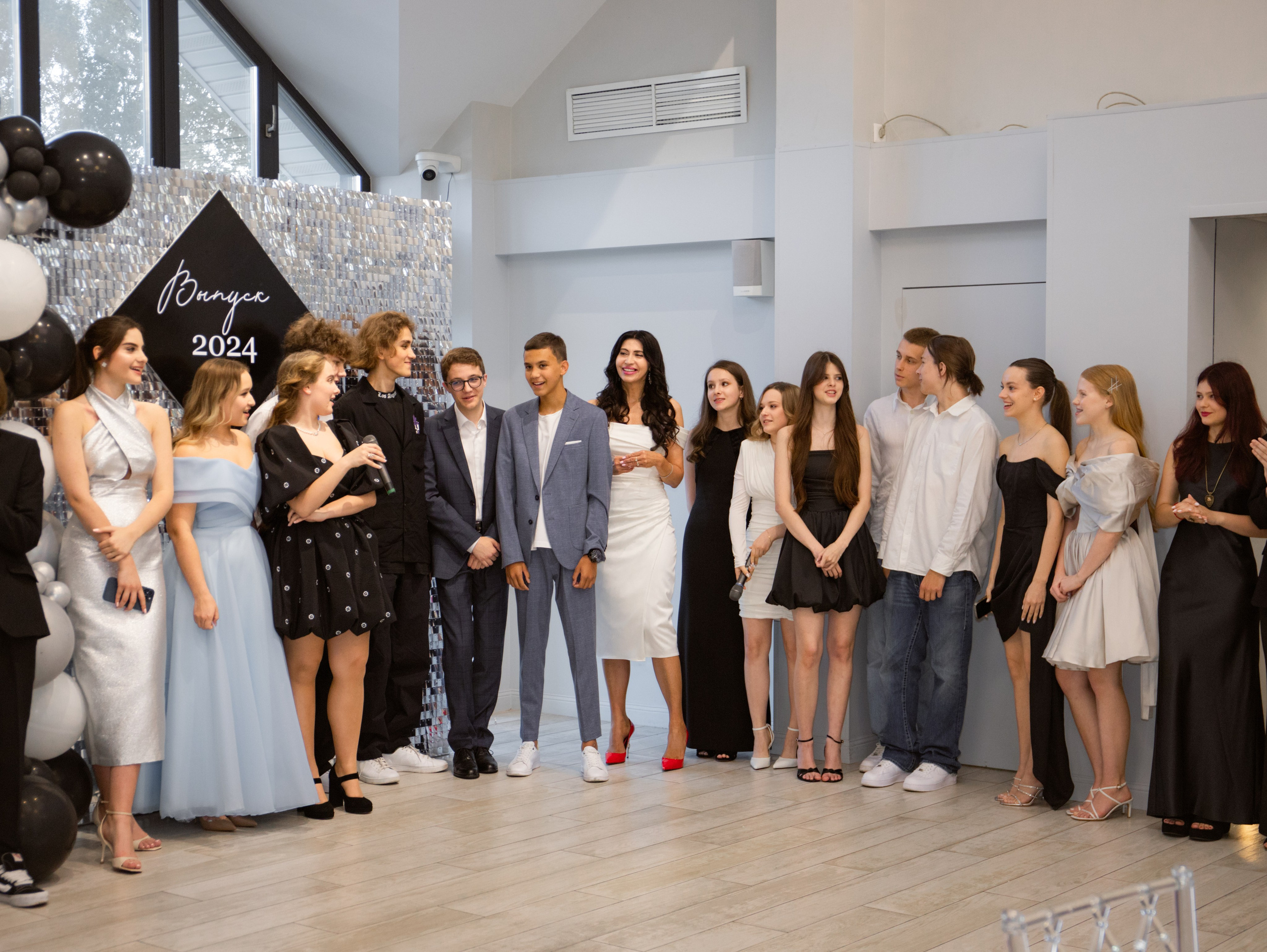 Выпускной 9 класс 2024. Свадебный и семейный фотограф в Москве Мила Широких