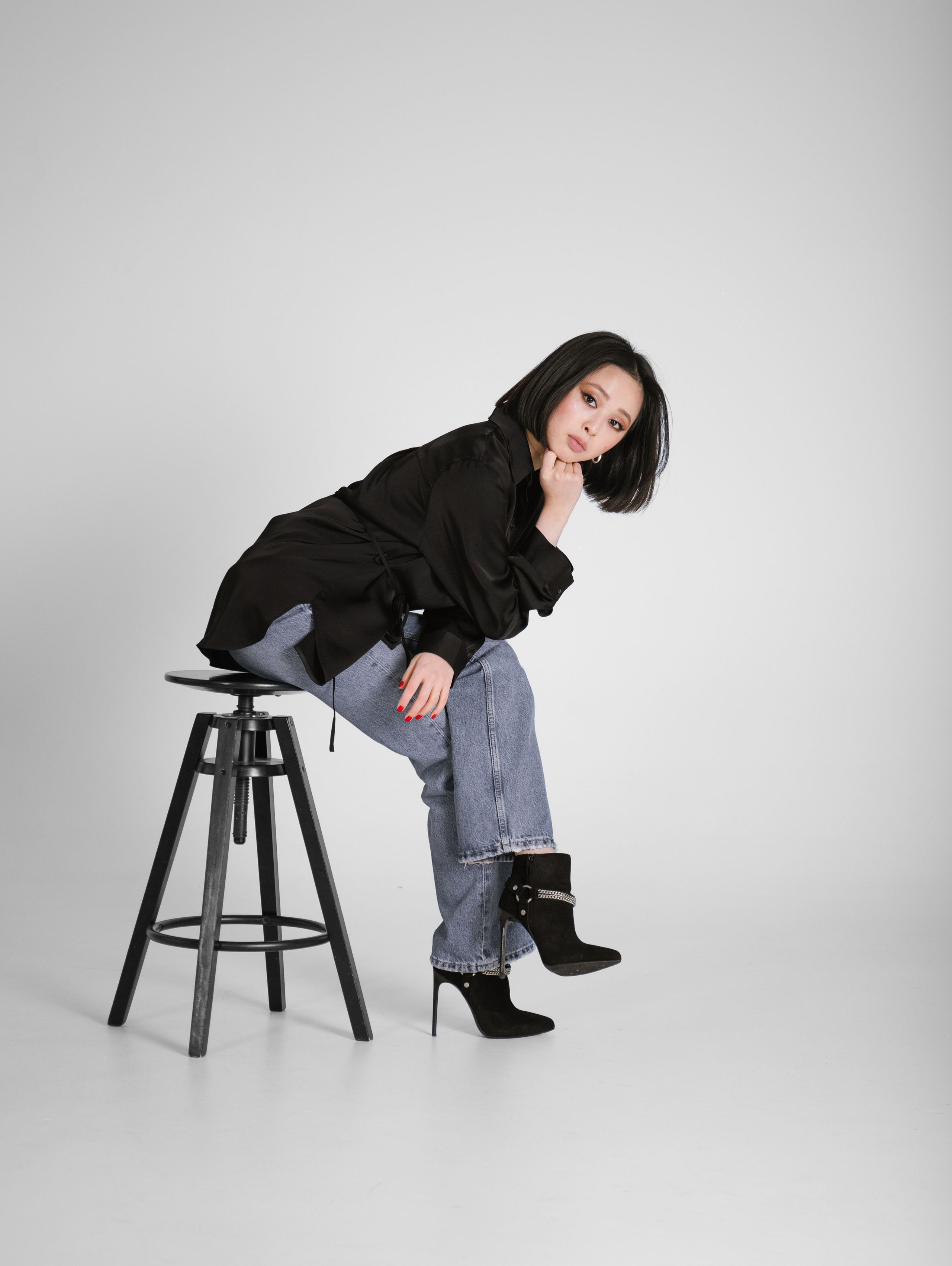 На циклораме. Свадебный и семейный фотограф в Москве Мила Широких