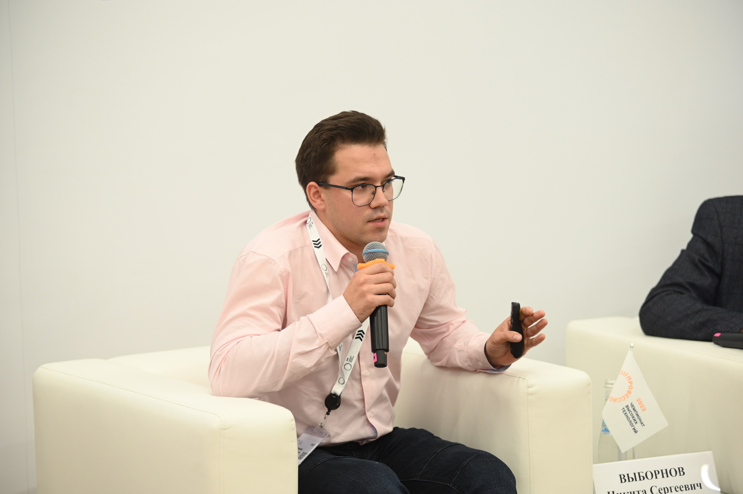 Репортажная съемка Нижний Новгород, фотограф Дмитрий Гуричев. Бизнес-фотограф Дмитрий Гуричев. Корпоративная фотосъемка в Нижнем Новгороде для предпринимателей и организаций