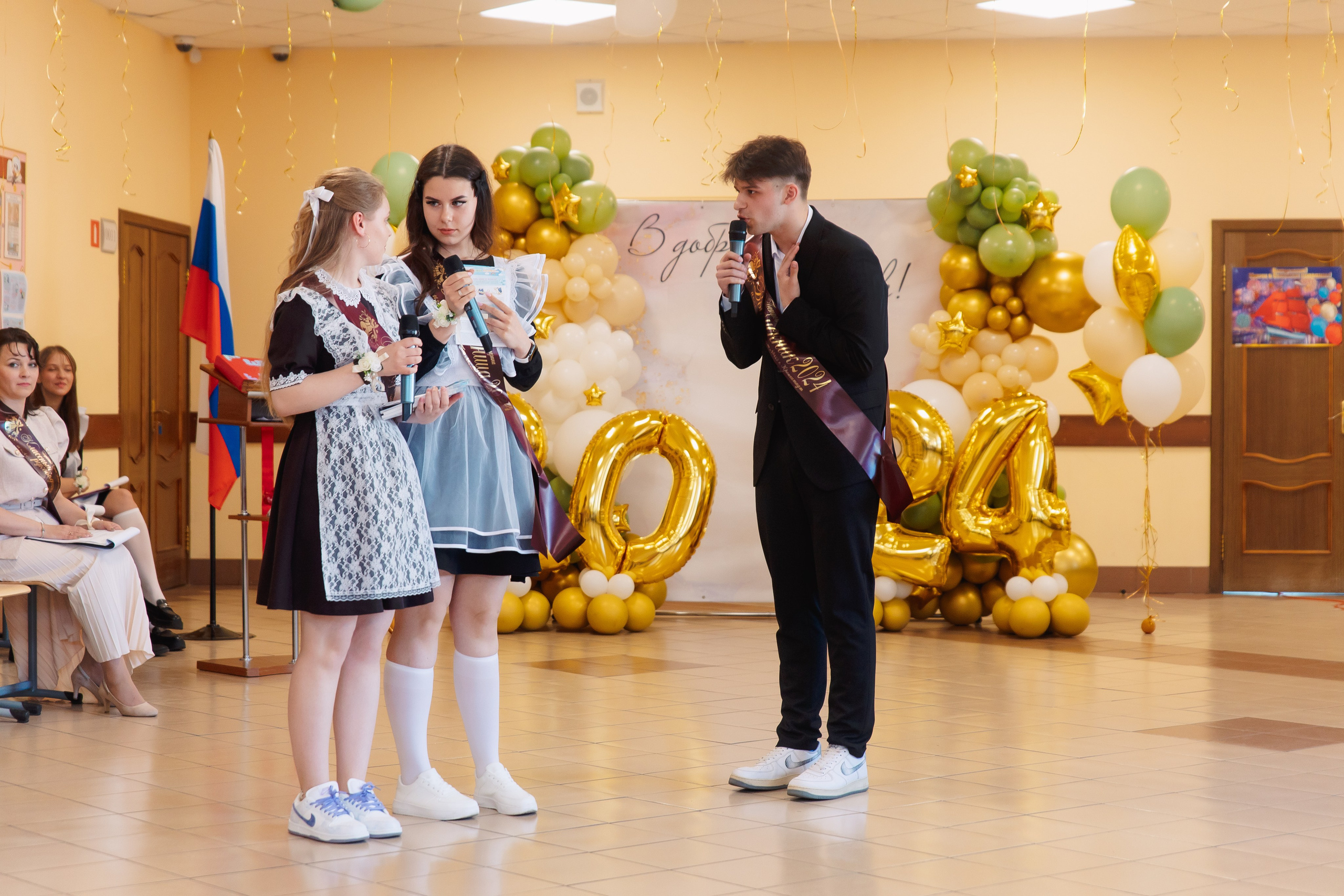 Последний звонок. Фотограф в Кронштадте и Санкт-Петербурге Анастасия Коваленко